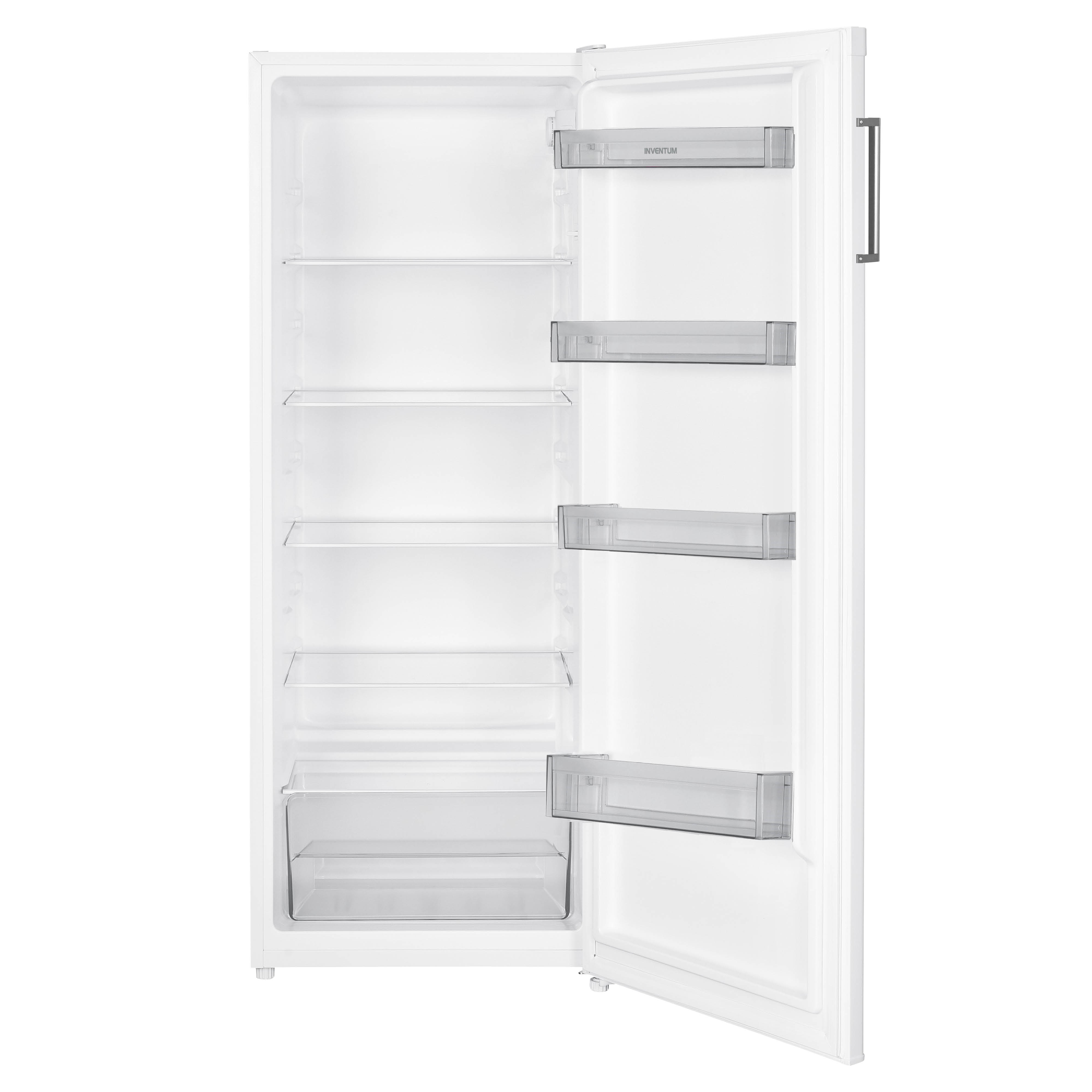 Open witte koelkast. Interieur heeft planken en compartimenten. De deur staat open, de binnenkant zichtbaar.
