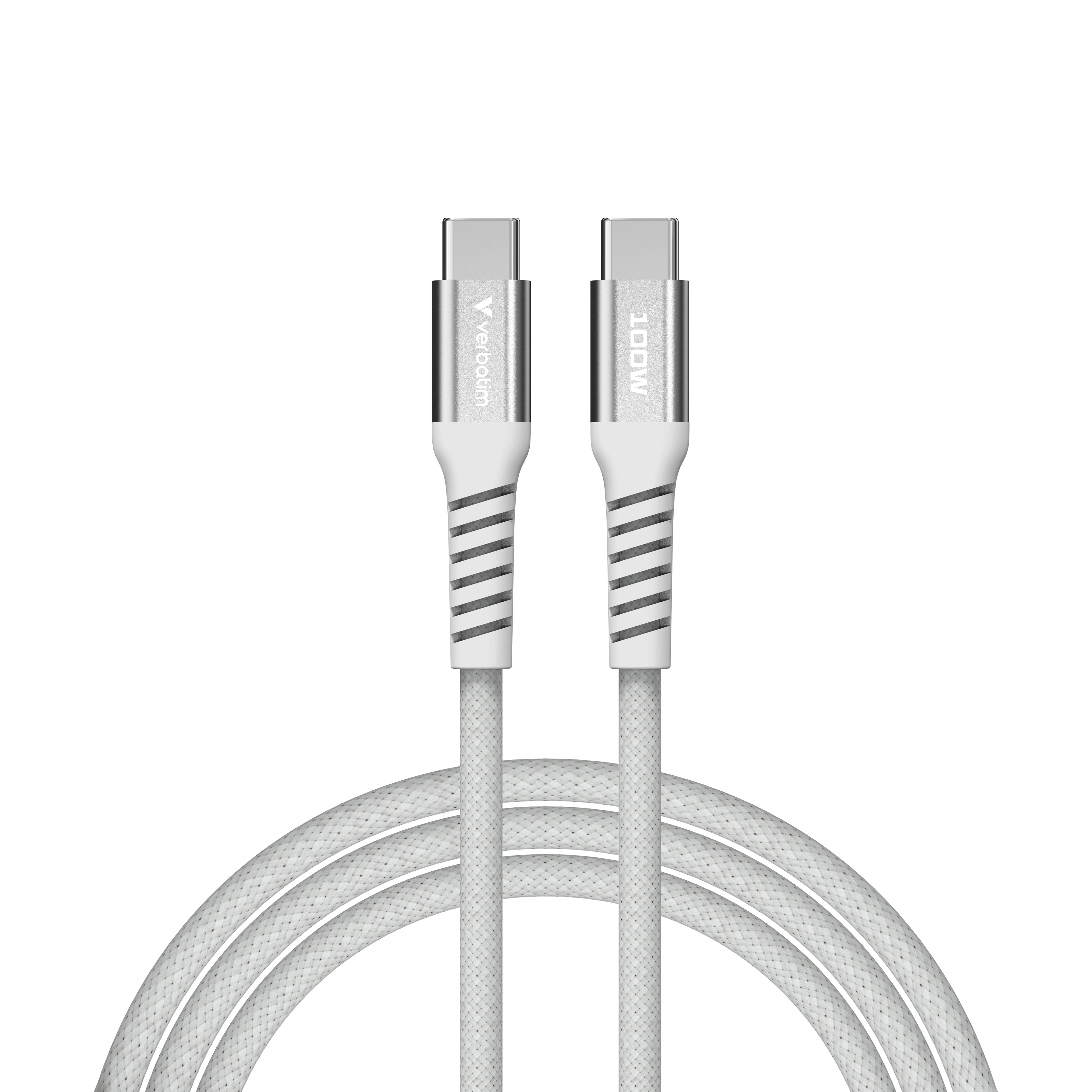 Een witte USB-C-kabel, opgerold aan de onderkant. De connectoren zijn zilverkleurig met de logo's Verbatim en 100W.