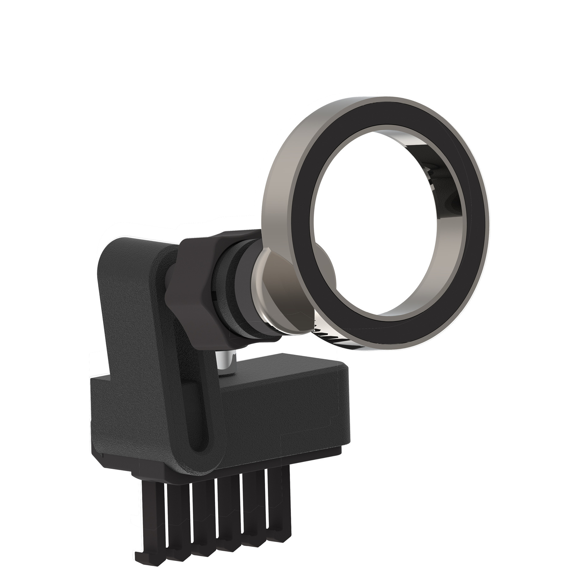 Czarne i srebrne urządzenie z okrągłym elementem i czarną podstawą z pionowymi zębami. Tło jest białe.