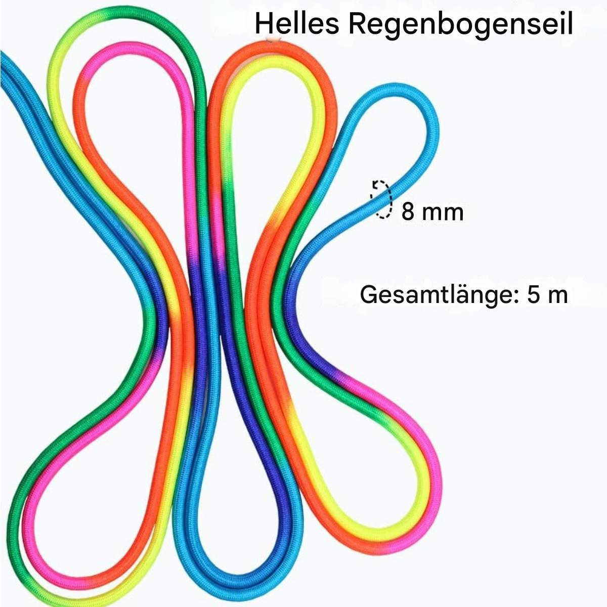 Ein Regenbogen-Springseil mit Schlaufen. Der Text lautet: 'Helles Regenbogenseil', '8 mm' und 'Gesamtlänge: 5 m'.