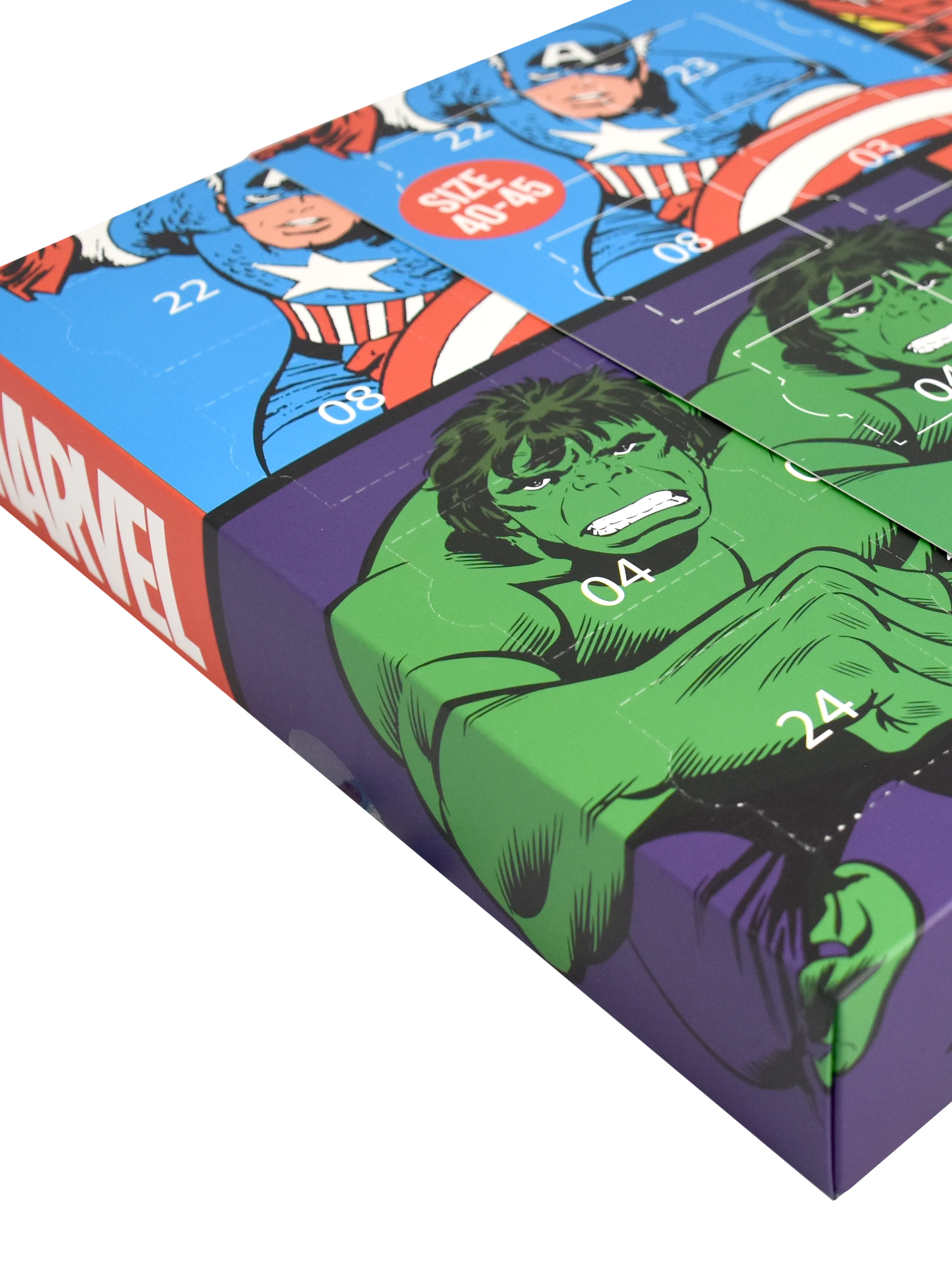 Ein Adventskalender mit Marvel-Figuren: Captain America und Hulk. Die Nummern 03, 04, 08, 22, 23, 24 sind sichtbar.
