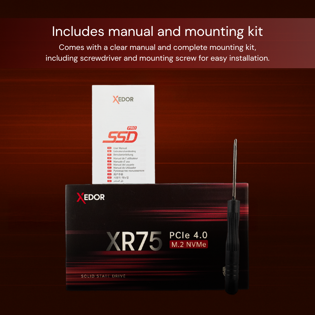 SSD-kit bevat handleiding, schroevendraaier en montagekit. Op de doos staat de merknaam 'XEDOR' en 'XR75'.