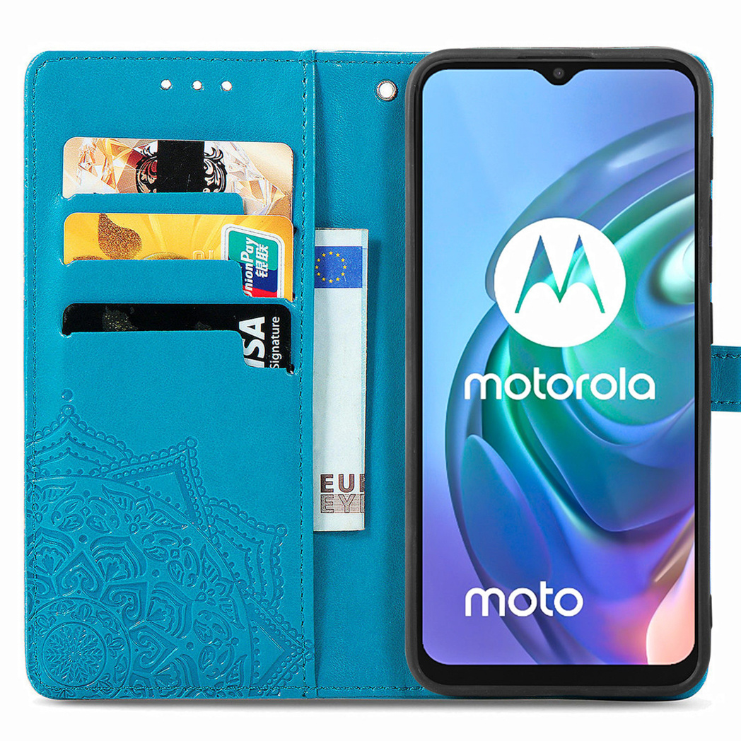 Una custodia per telefono turchese con carte e un telefono Motorola. Il telefono mostra un logo 'M' stilizzato e il marchio Motorola.