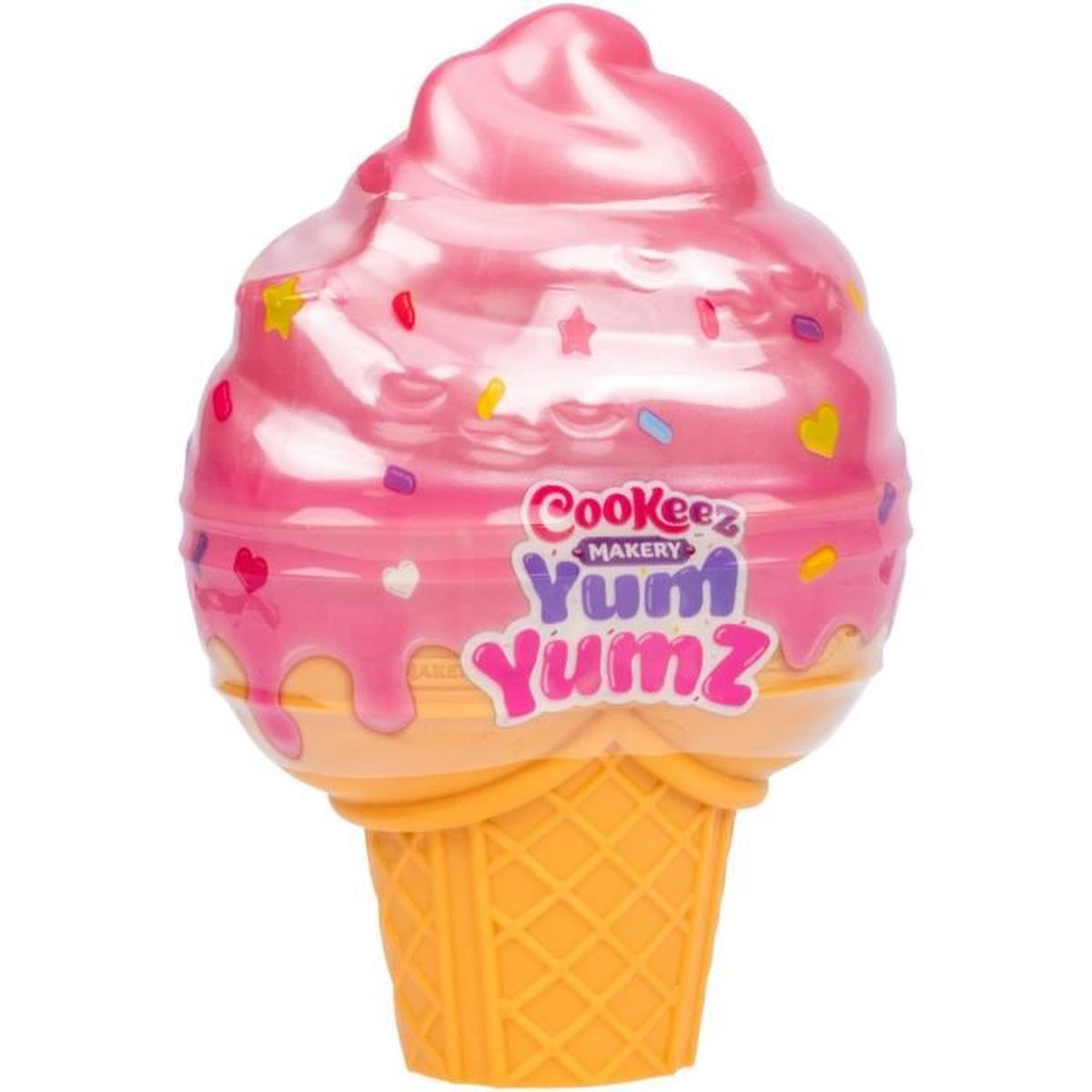 Różowa zabawka w kształcie lodu z posypką i podstawą w kształcie wafla. Na zabawce napisy "Cookeez Maker" i "Yum Yumz".