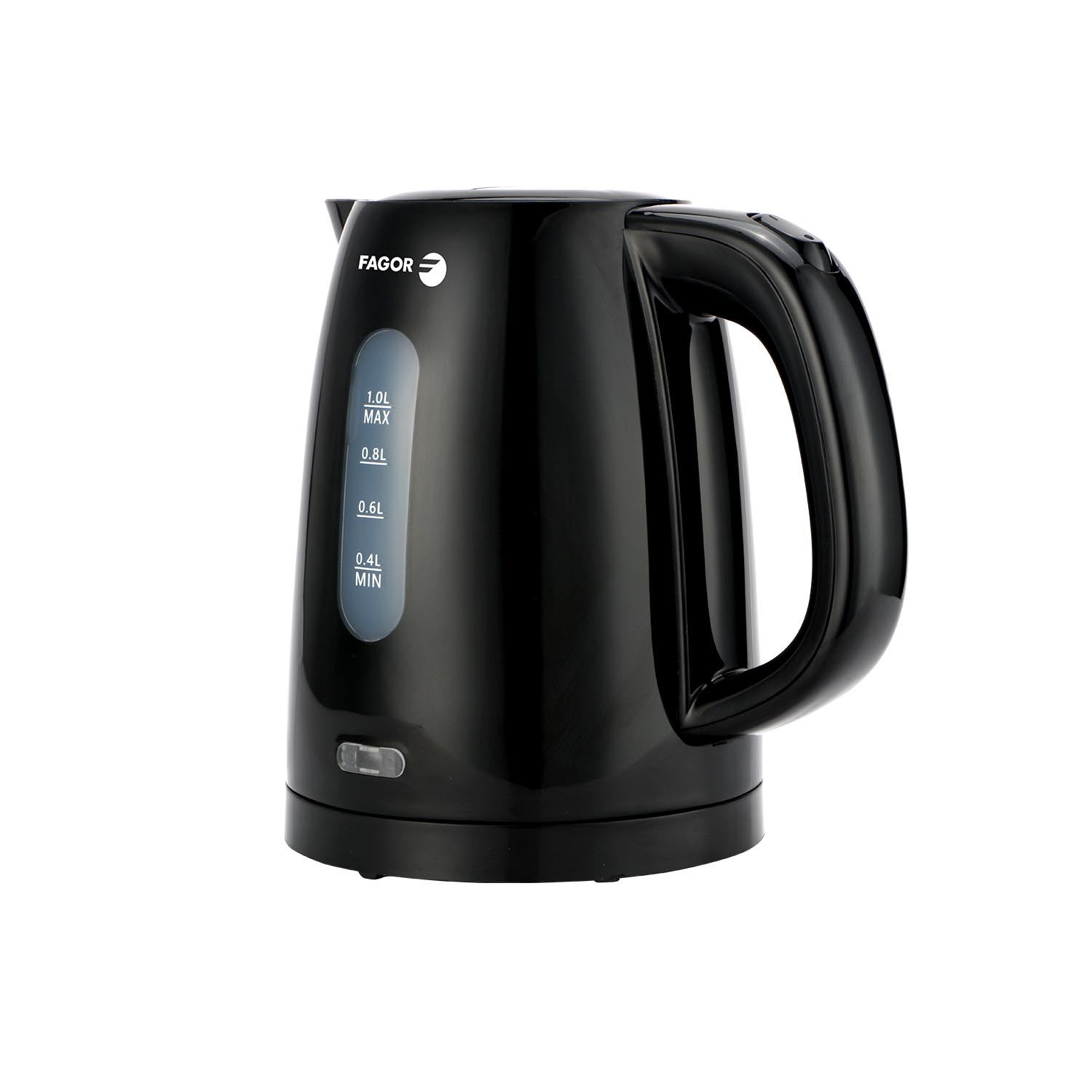 Un bollitore elettrico Fagor nero con manico, indicatore del livello dell'acqua e pulsante di accensione/spegnimento su sfondo bianco.