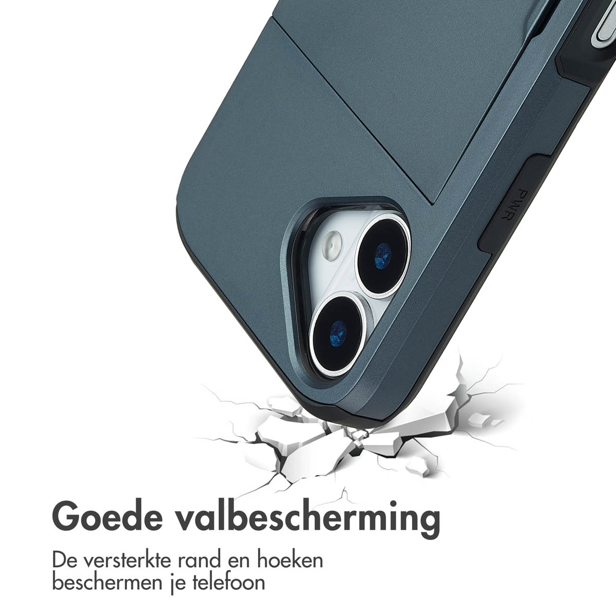 Een donkergrijze telefoonhoes met camera valt, en lijkt een wit oppervlak te breken, met tekst over bescherming.