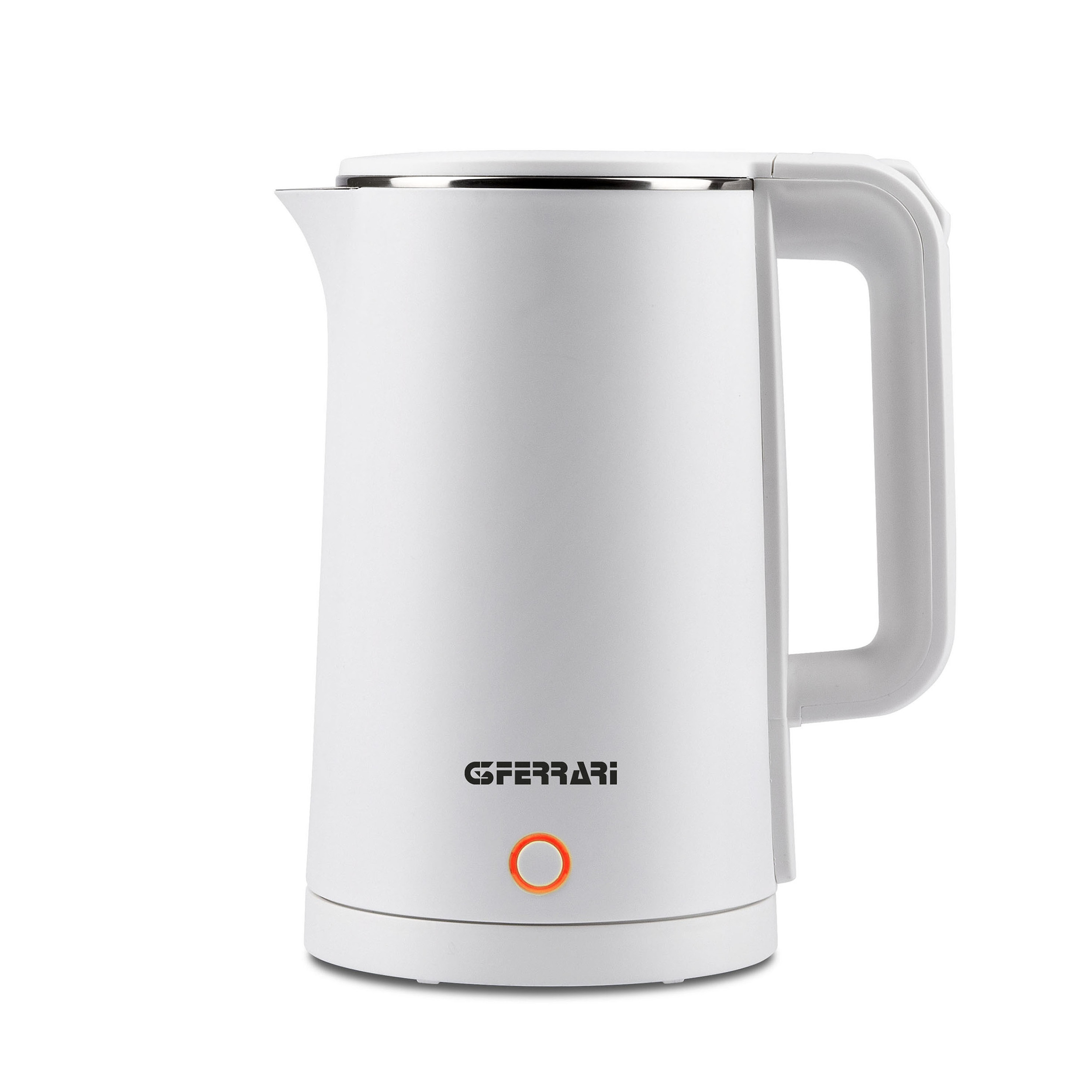 Biały czajnik elektryczny z uchwytem, przyciskiem zasilania i marką GFERRARI. Tło jest białe.