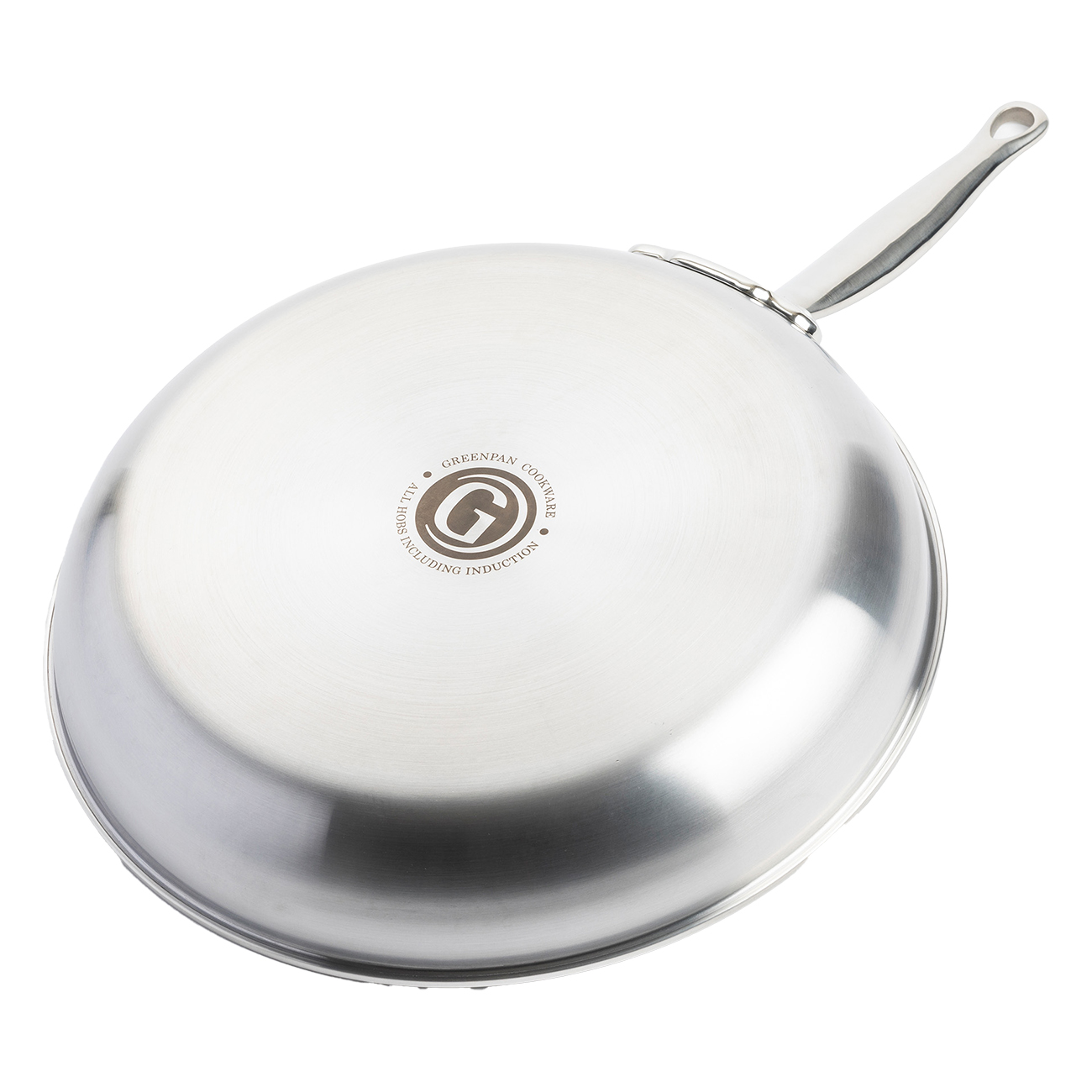 Eine Greenpan aus Edelstahl. Der Boden der Pfanne ist sichtbar, mit dem Markenlogo. Der Griff befindet sich oben rechts.