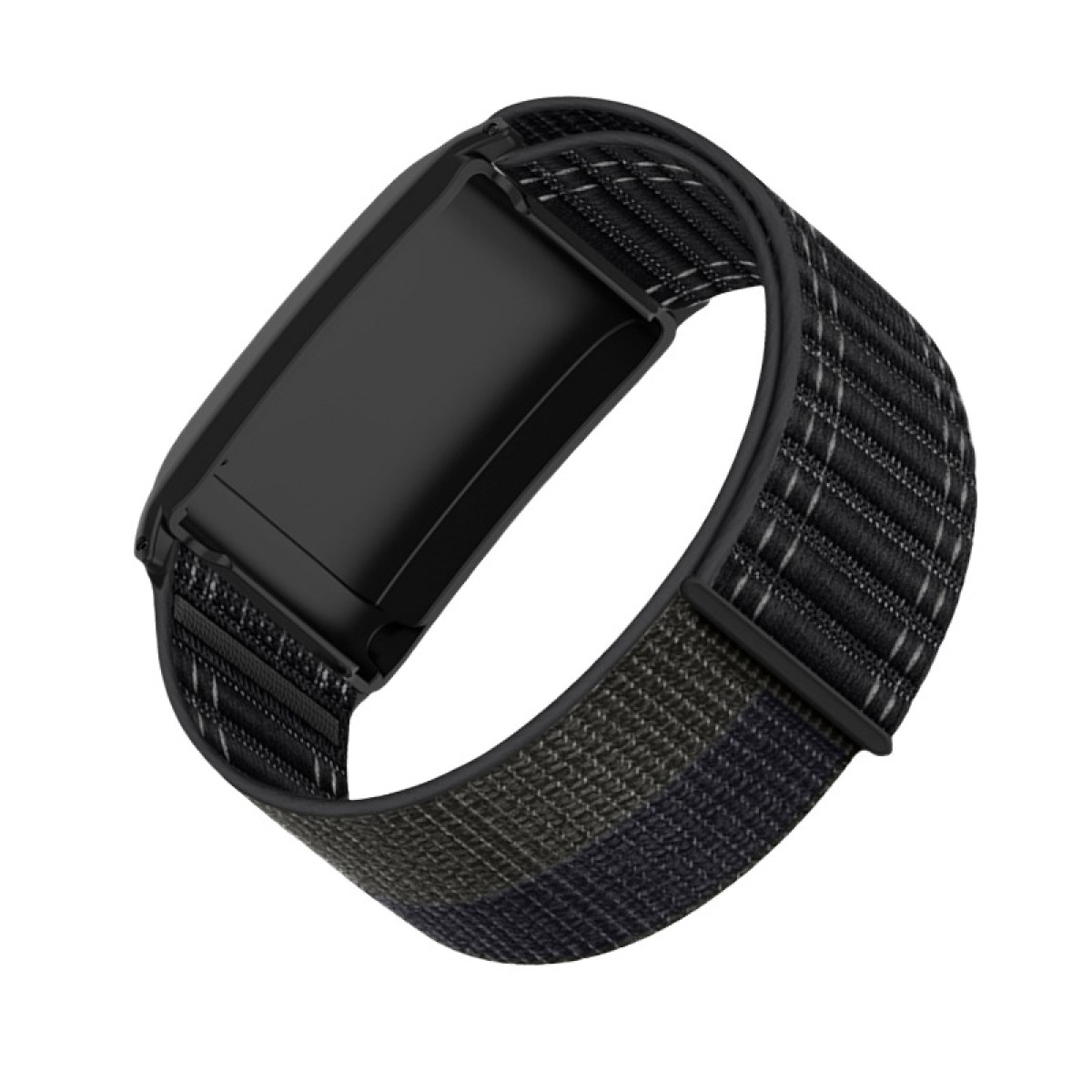 Schwarzer Fitnesstracker mit gestreiftem Stoffband. Das Band ist eine Mischung aus Schwarz, Grün und Grau. Der Tracker befindet sich auf weißem Hintergrund.