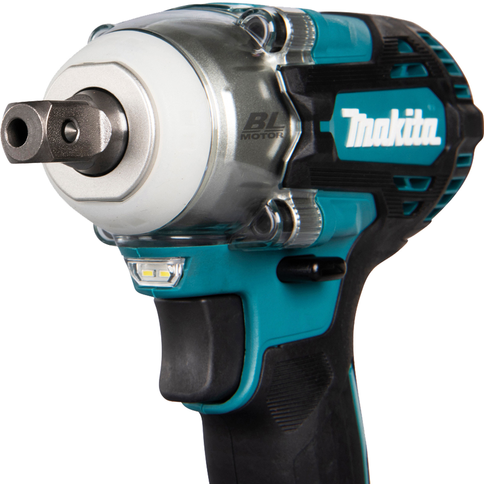 Ein Makita-Schlagschrauber, türkis und schwarz, mit silbernem Kopf. Das Makita-Logo ist sichtbar. Ein kleines LED-Licht ist vorne.