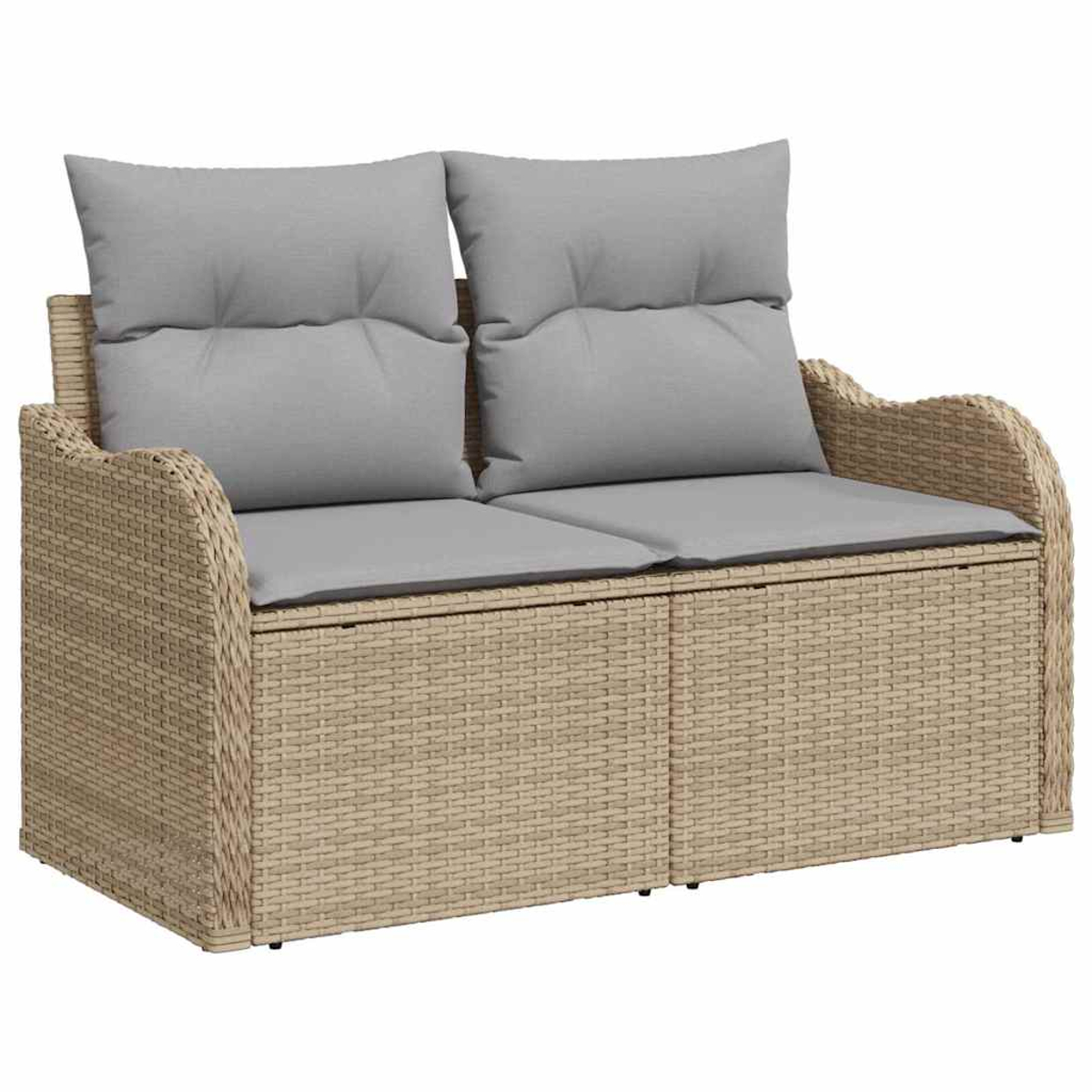 Ein zweisitziges Korbmöbel mit grauen Kissen. Es hat eine gewebte Textur und eine neutrale beige Farbe, ideal für den Außenbereich.