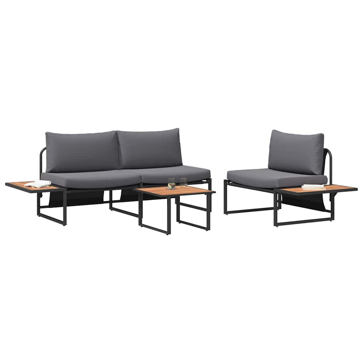 Gartenmöbel-Set: ein Zweisitzer-Sofa, ein Einzelstuhl und zwei kleine Tische, alle mit grauen Kissen und schwarzen Rahmen.