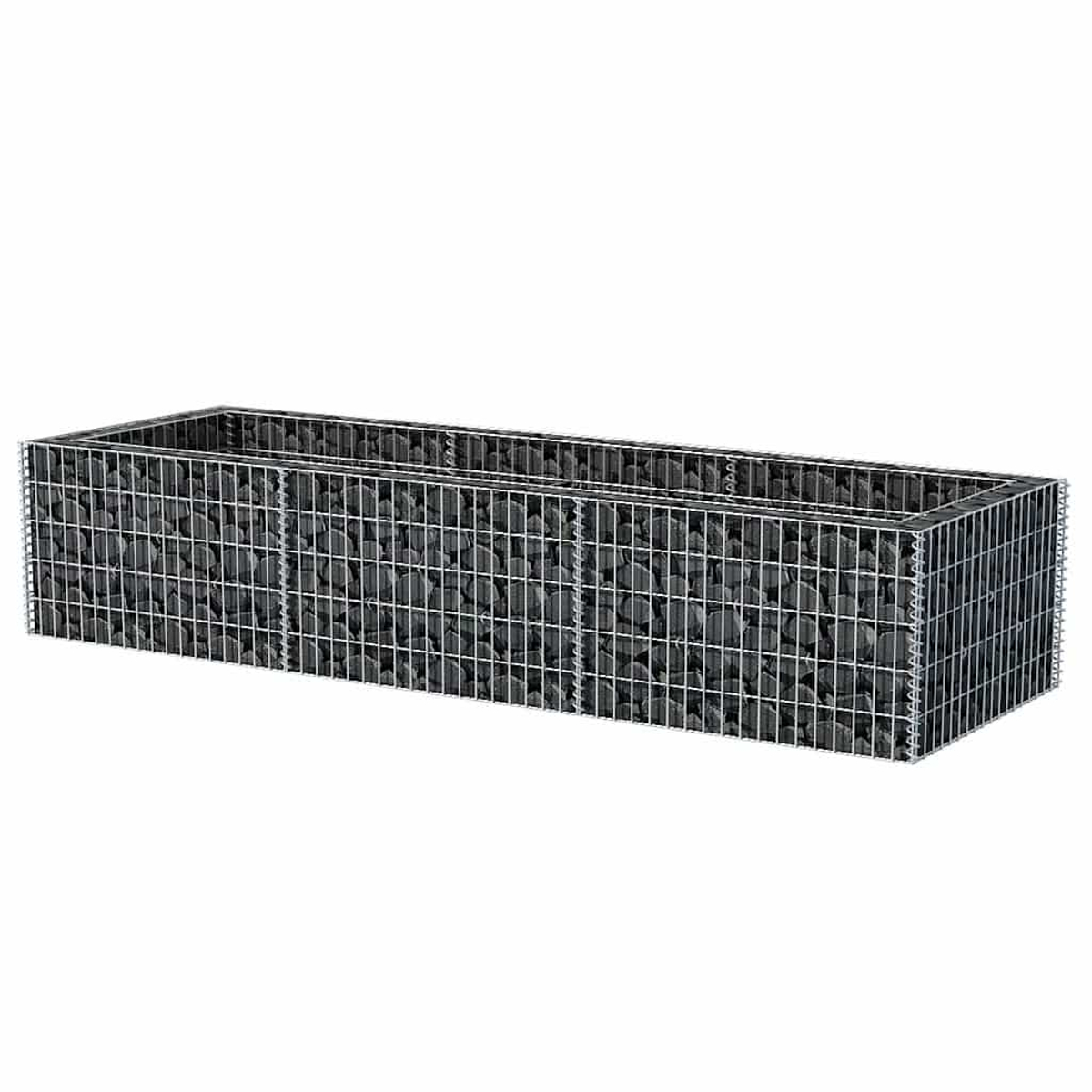 Ein rechteckiger Gabionenkasten, gefüllt mit dunkelgrauen Steinen. Der Gabionenkasten besteht aus einem Metallgitter und befindet sich vor weißem Hintergrund.