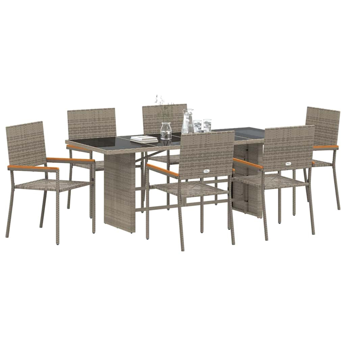 Ein Set von Gartenmöbeln, darunter ein Tisch mit schwarzer Platte und sechs Rattan-Stühlen, wird auf weißem Hintergrund gezeigt.
