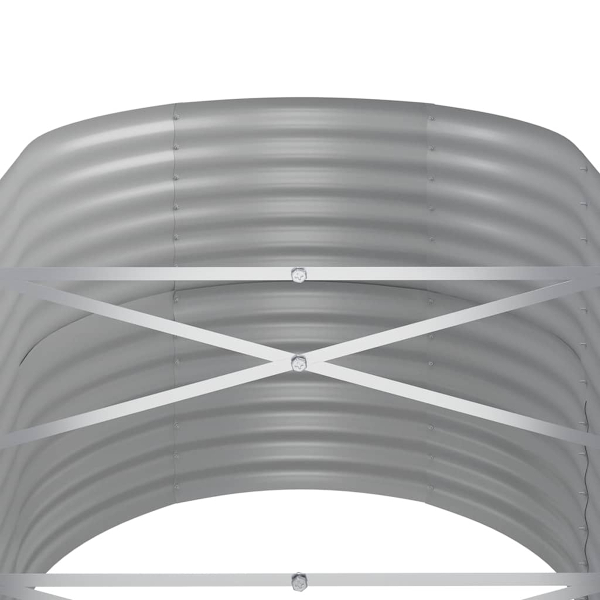 Eine gebogene Wellblechkonstruktion mit Metallverstrebungen. Das Metall ist grau, die Verstrebung bildet ein X.