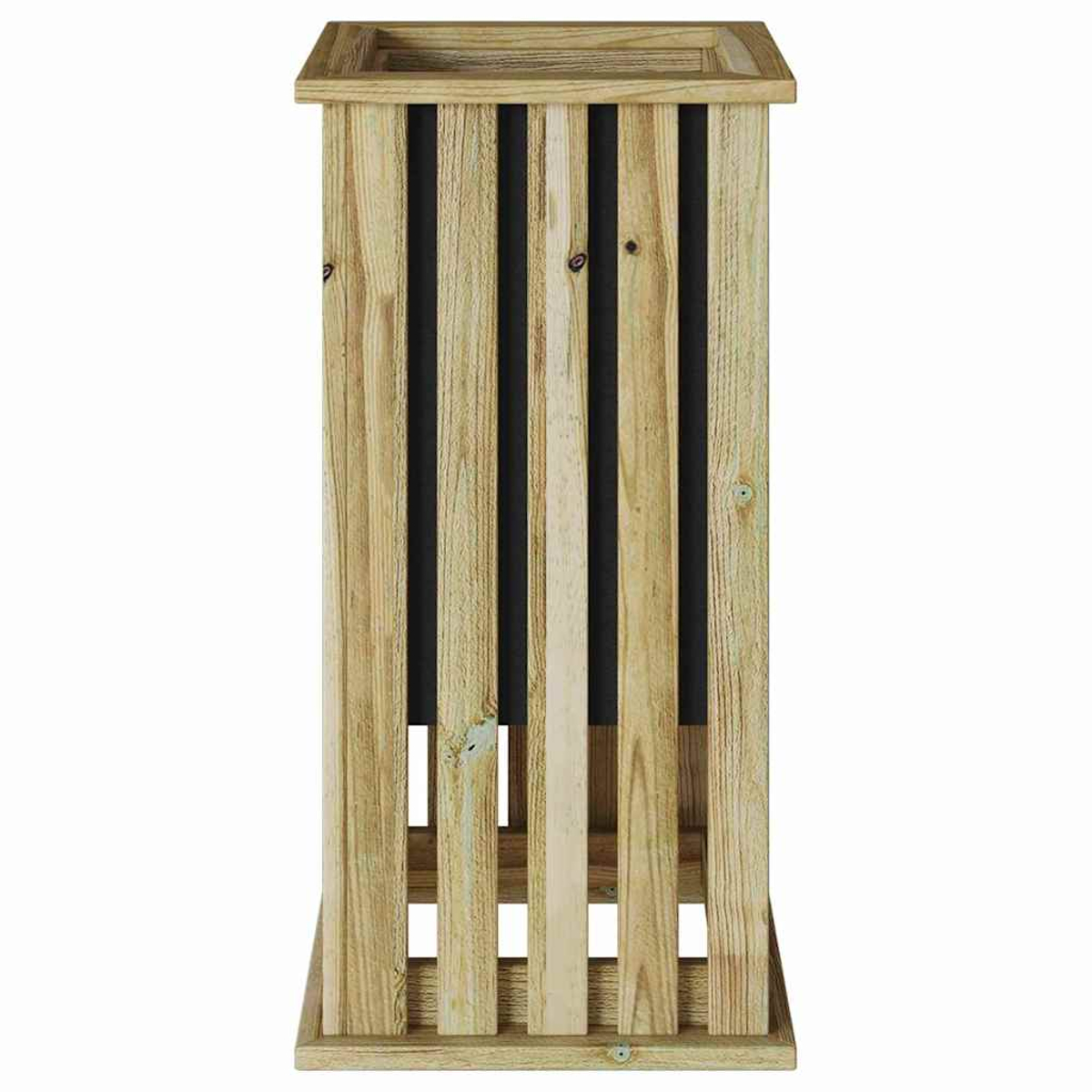 Fioriera in legno con doghe verticali e parte superiore quadrata. Materiale nero visibile attraverso le doghe. Su sfondo bianco.