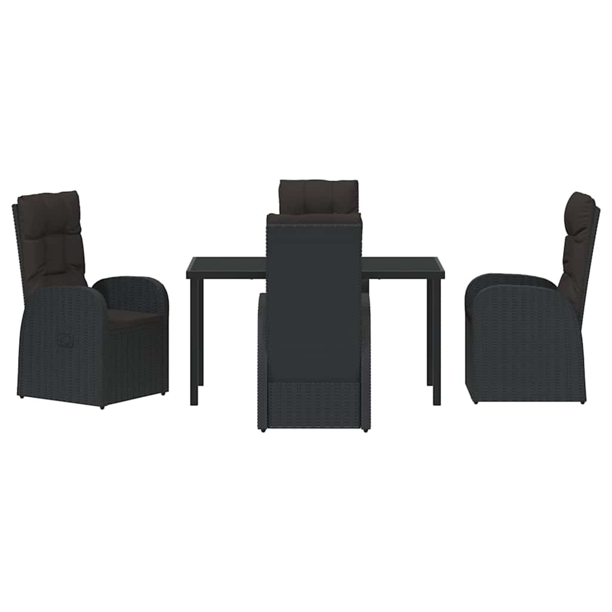 Ein Terrassenset mit einem schwarzen Tisch und vier dunkelgrauen Korbstühlen mit Kissen, angeordnet auf weißem Grund.