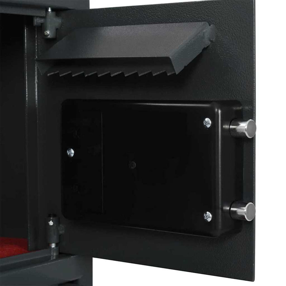 Una porta di cassaforte nera aperta. All'interno, un meccanismo di blocco nero con maniglie argentate. La parte superiore ha un pezzo di metallo dentato.