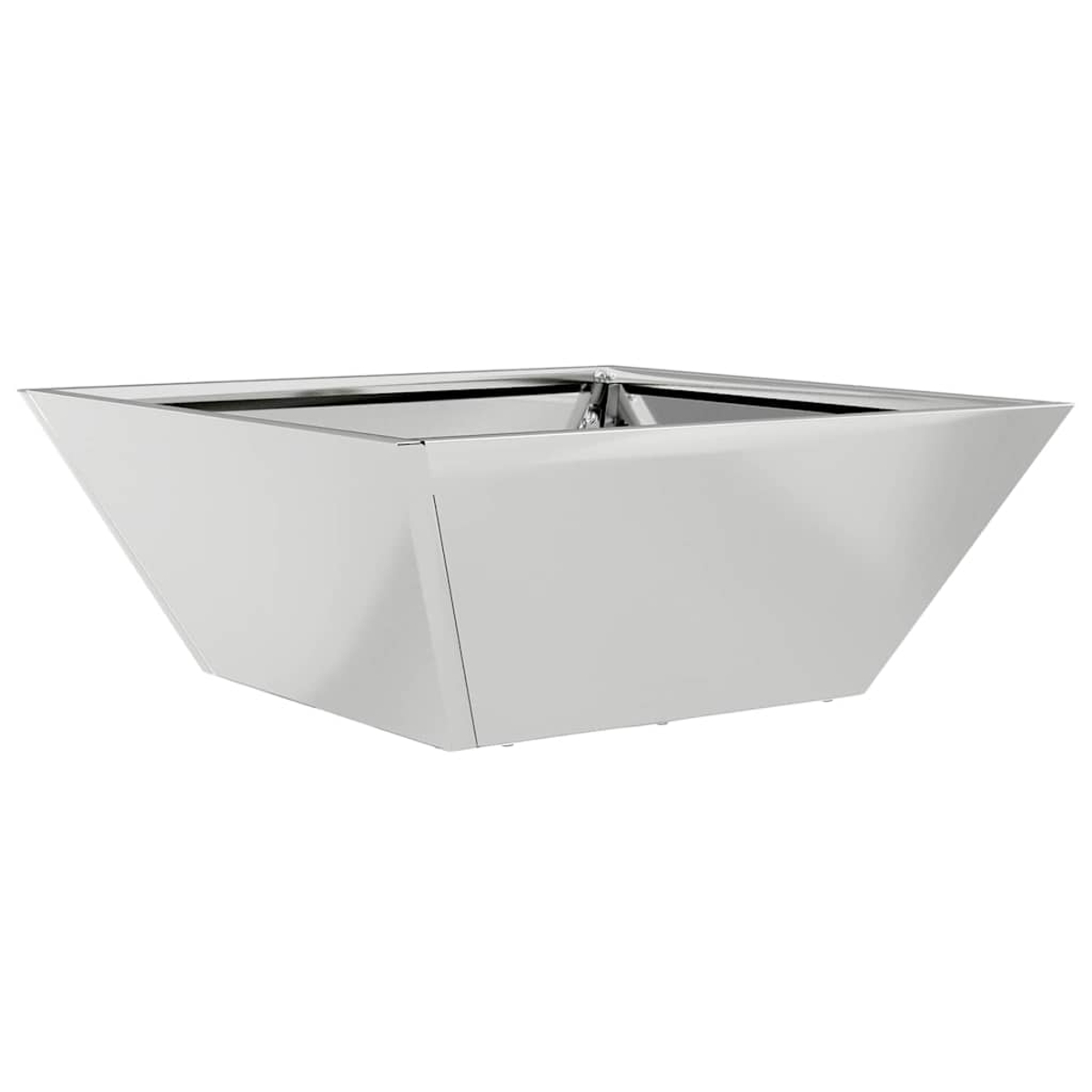 Ein glänzender, silberner, quadratischer Pflanzkübel. Es hat eine geometrische Form mit abgewinkelten Seiten und einer flachen Oberseite. Der Hintergrund ist weiß.