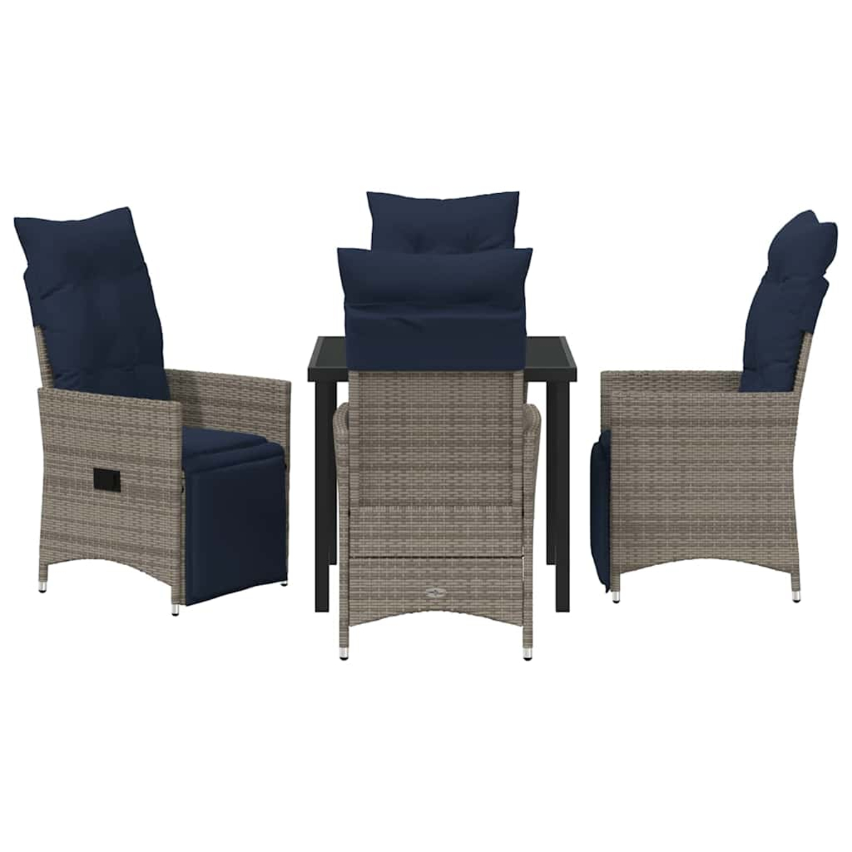 Gartenmöbel-Set mit Tisch und drei Stühlen. Stühle haben graues Weidengeflecht und marineblaue Kissen. Tisch ist schwarz.