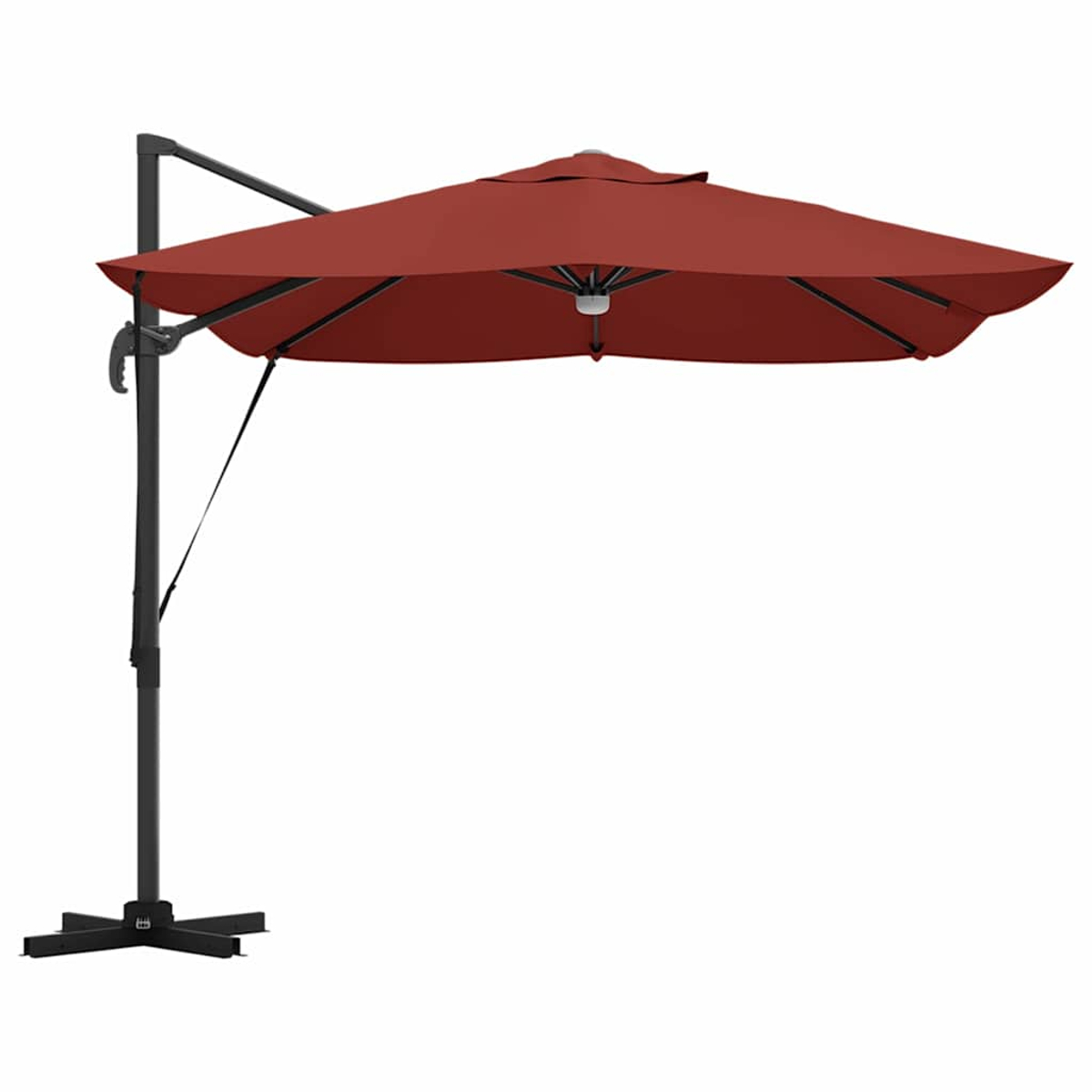 Ein maroonfarbener Ausleger-Regenschirm auf weißem Hintergrund. Er hat eine schwarze Stange und einen Sockel. Das Verdeck ist geöffnet.