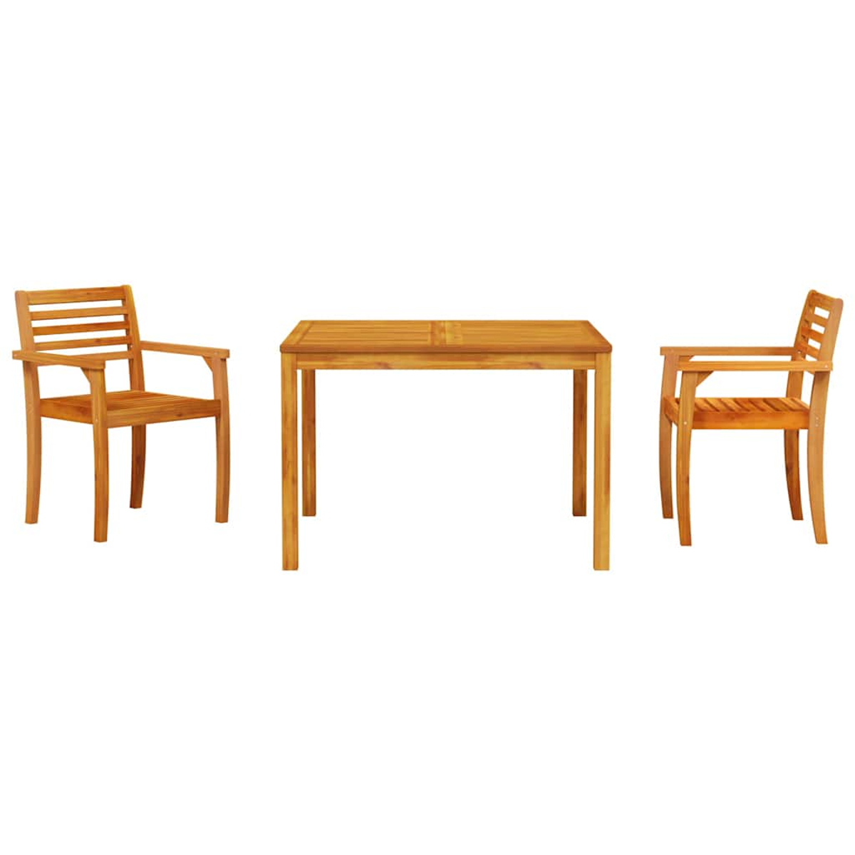 Juego de muebles de exterior de madera: mesa y dos sillas. Todo de madera marrón claro, sobre fondo blanco.