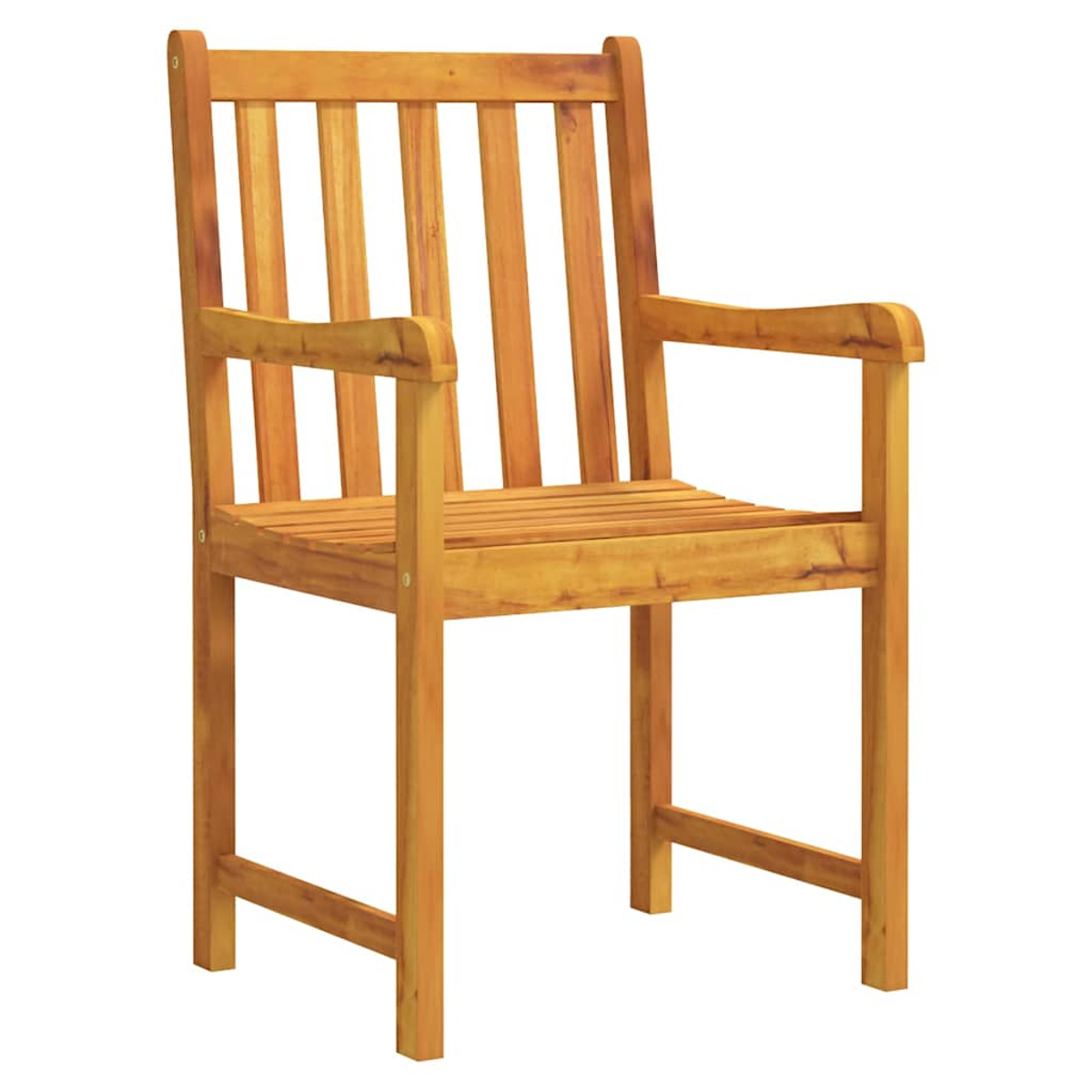 Ein Holzstuhl mit Armlehnen. Er hat eine Sitzfläche und eine Rückenlehne aus Latten. Der Stuhl besteht aus hellbraunem Holz und steht vor weißem Hintergrund.