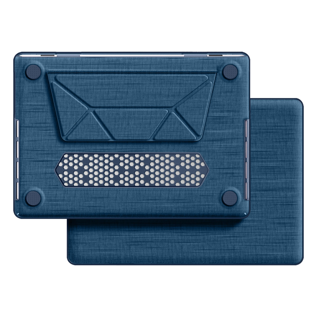 È mostrata una custodia blu per laptop con superficie strutturata. Ha un'area di ventilazione con un motivo e due piedini rotondi. La custodia è in due parti.