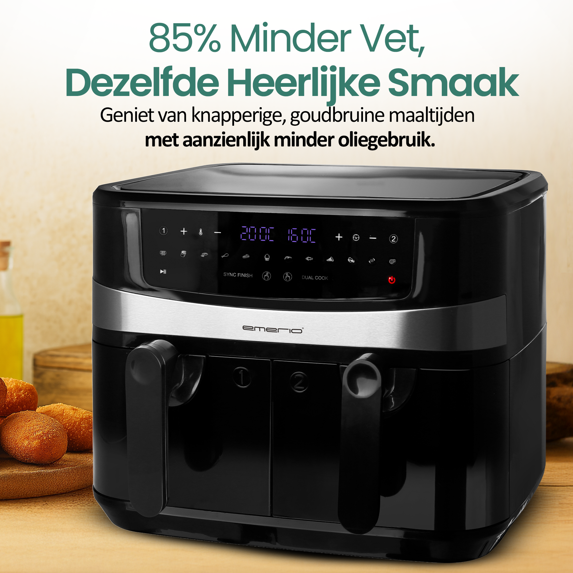 Frytownica powietrzna na drewnie. Tekst holenderski: 85% mniej tłuszczu, ten sam pyszny smak.