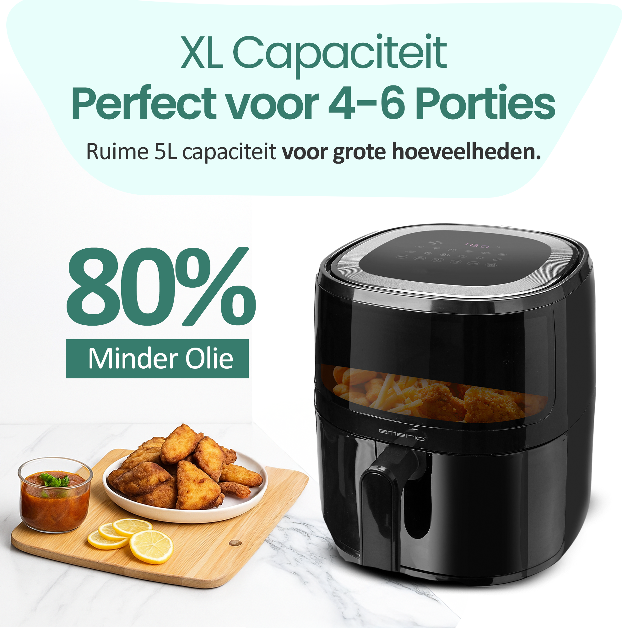 Czarna frytkownica powietrzna z jedzeniem w środku, smażone jedzenie na talerzu z sosem i plasterkami cytryny. Tekst: Pojemność XL, 80% mniej oleju.