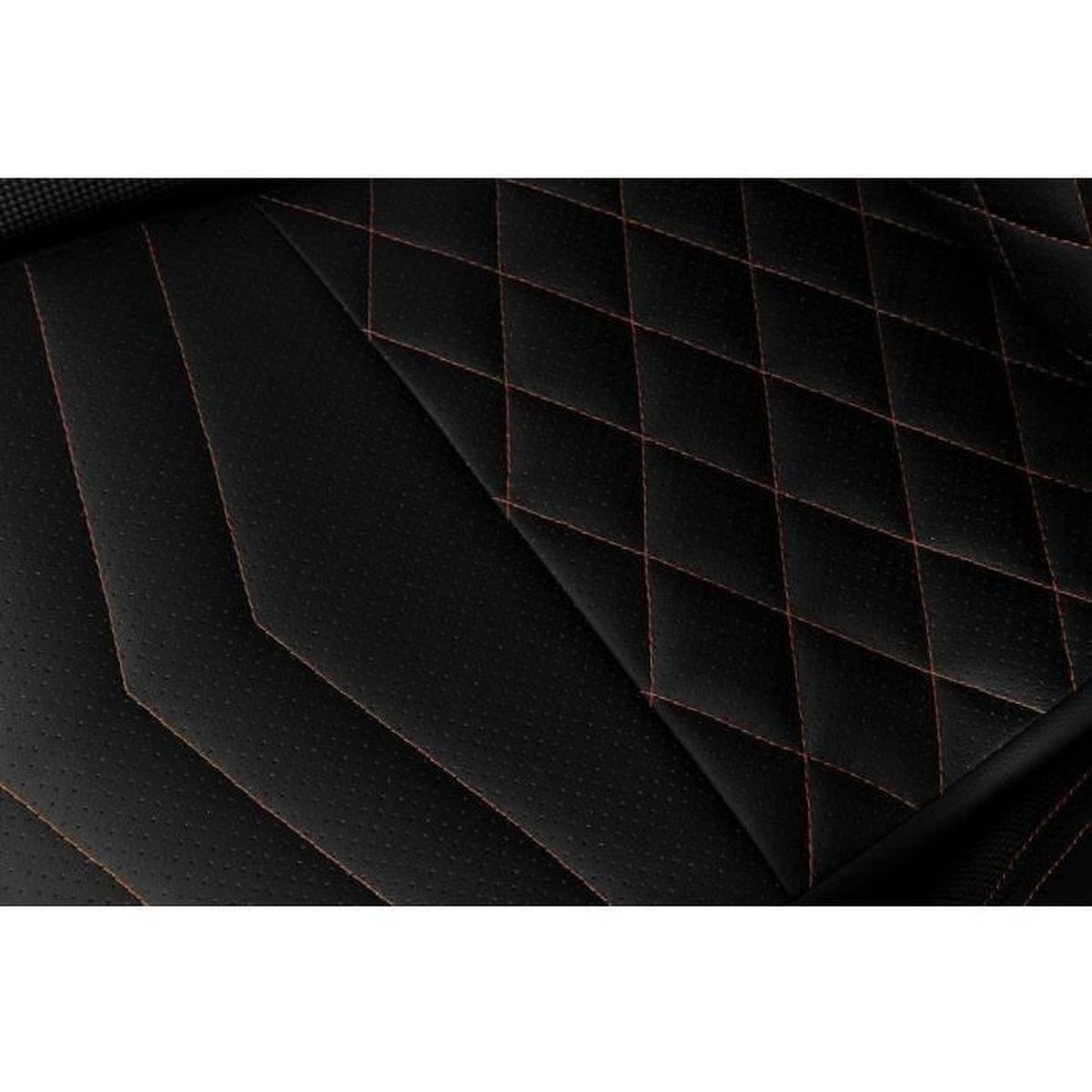 Nahaufnahme von schwarzem Leder mit orangefarbenen Nähten. Mit Rauten- und linearen Mustern. Perforierte Bereiche sind sichtbar.