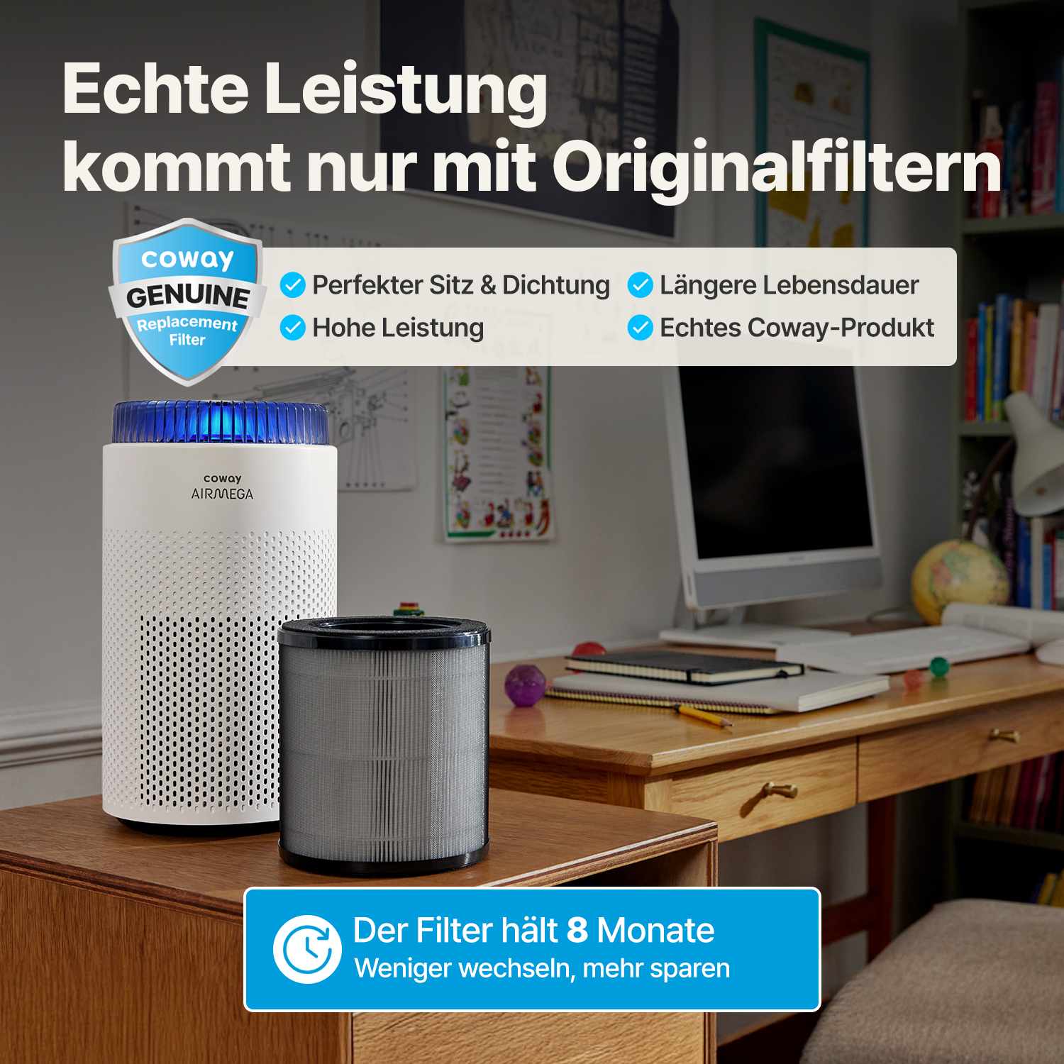 Luftreiniger und Filter auf einem Holztisch. Text hebt Vorteile des Filters hervor. Im Hintergrund ein Schreibtisch.