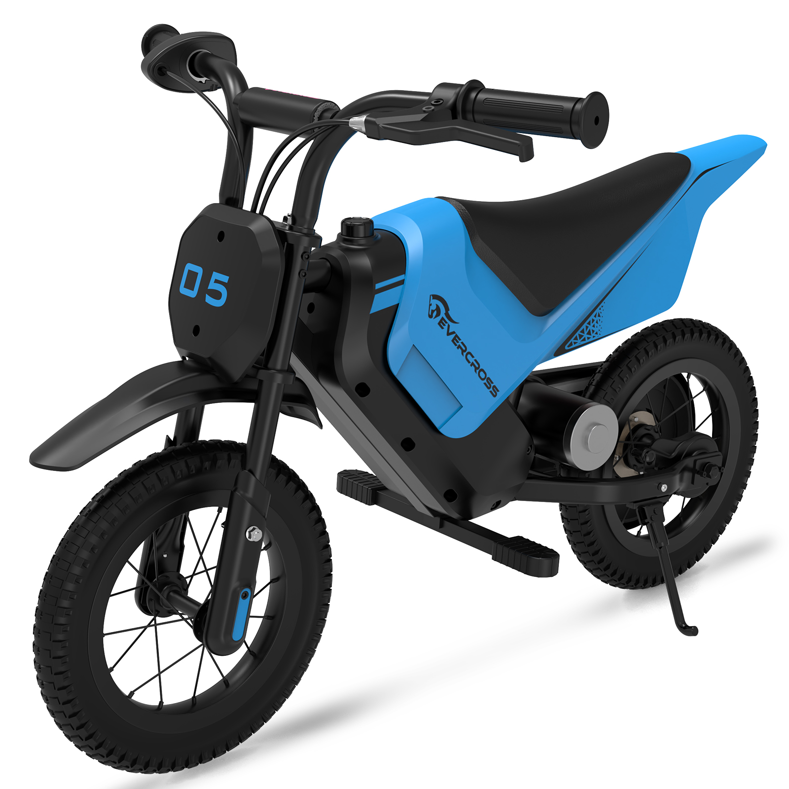 Une moto tout-terrain électrique bleue et noire. Elle porte le numéro '05' à l'avant. Sur fond blanc.