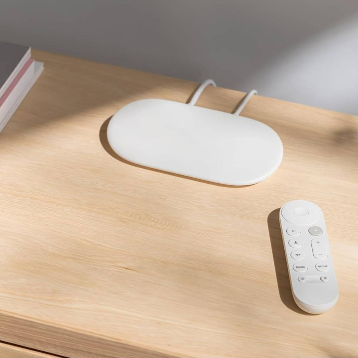 GOOGLE 4K PORCELAIN TV Streamer, Porcelain | MediaMarkt