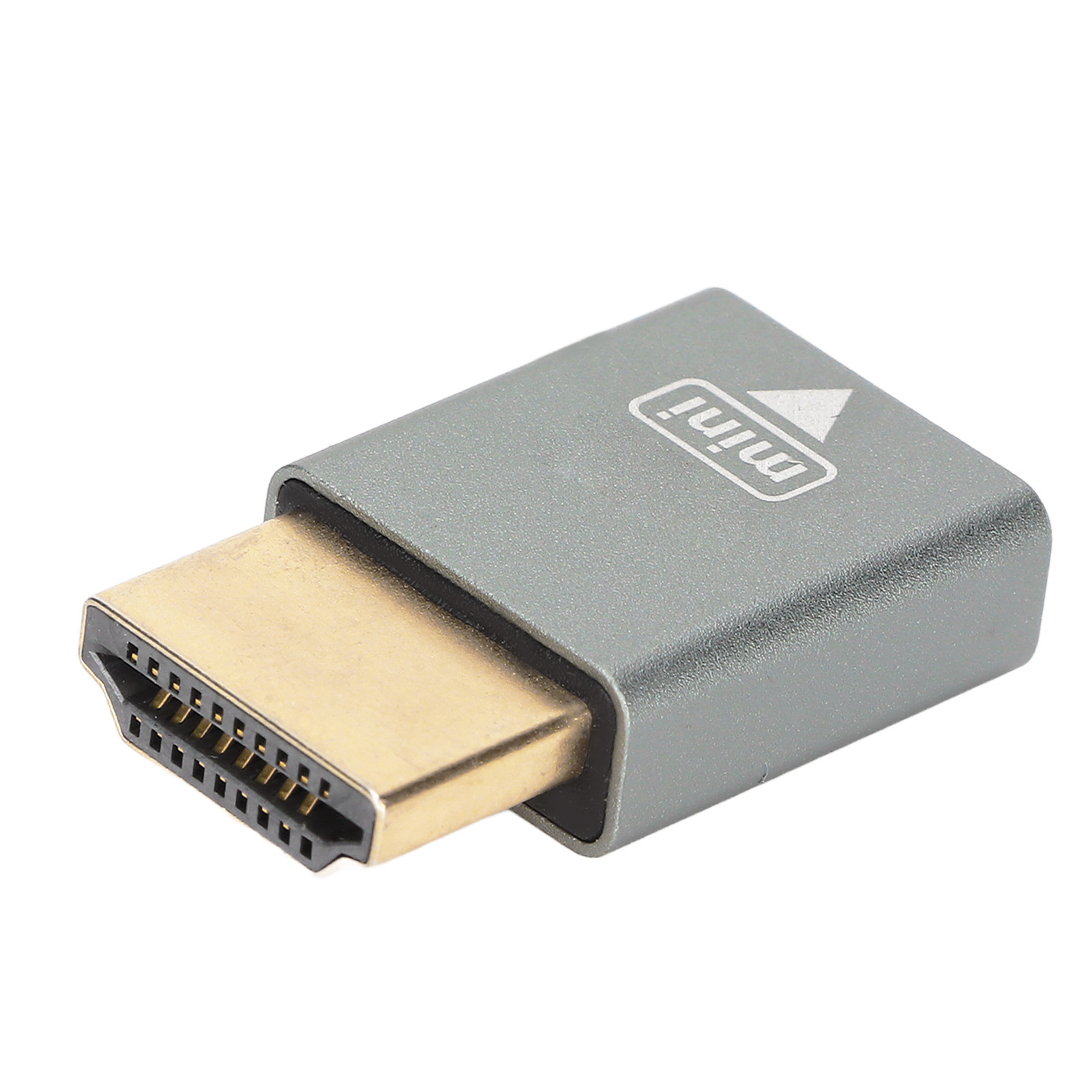 Ein silberner und goldener HDMI-zu-Mini-HDMI-Adapter. Der Adapter befindet sich auf weißem Hintergrund. Es hat ein 'Mini'-Etikett.