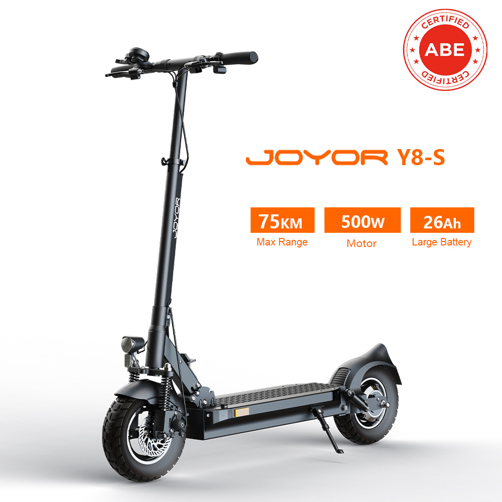 Monopattino elettrico nero JOYOR Y8-S con dettagli su autonomia, motore e batteria. Certificato.