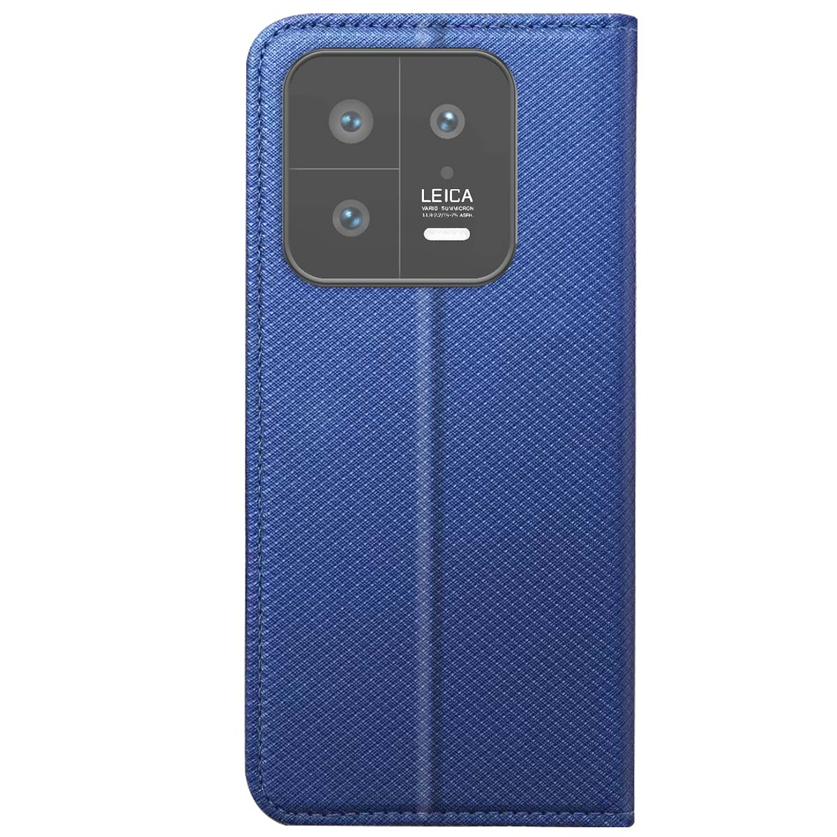 Custodia blu per telefono con modulo fotocamera Leica. La custodia ha una superficie strutturata. Il modulo fotocamera ha quattro lenti e il marchio Leica.