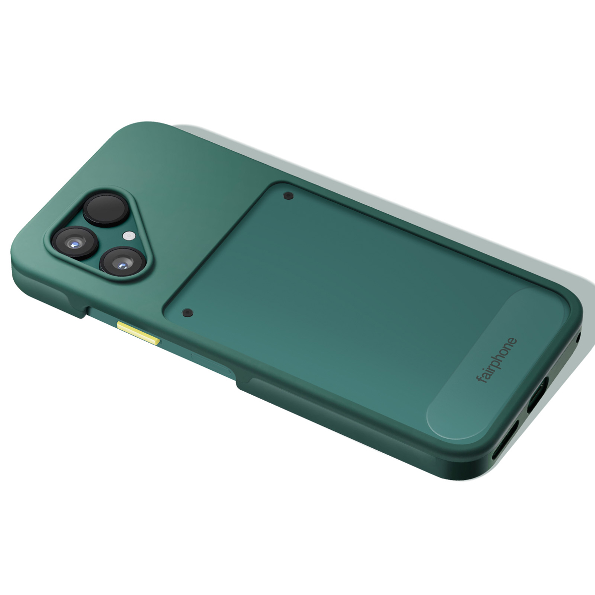 Un étui Fairphone vert. L'étui a trois découpes pour la caméra. Le côté a un bouton jaune. L'arrière a un rectangle transparent.
