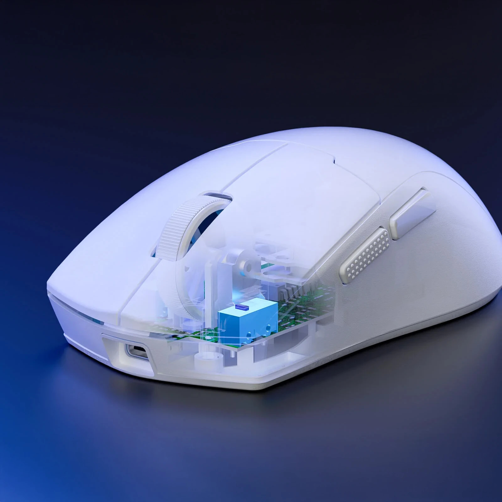 Mouse da gaming bianco con sezione trasparente che mostra componenti interni su sfondo blu sfumato.