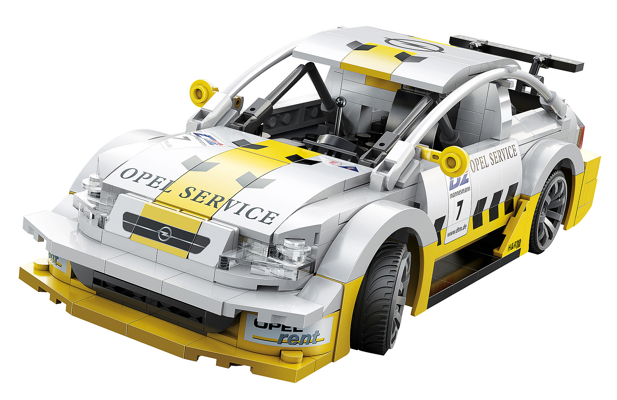 Ein Lego-Modell eines Opel-Rennwagens, weiß und gelb mit 'Opel Service'-Logos, der Nummer 7 und Sponsorenaufklebern.