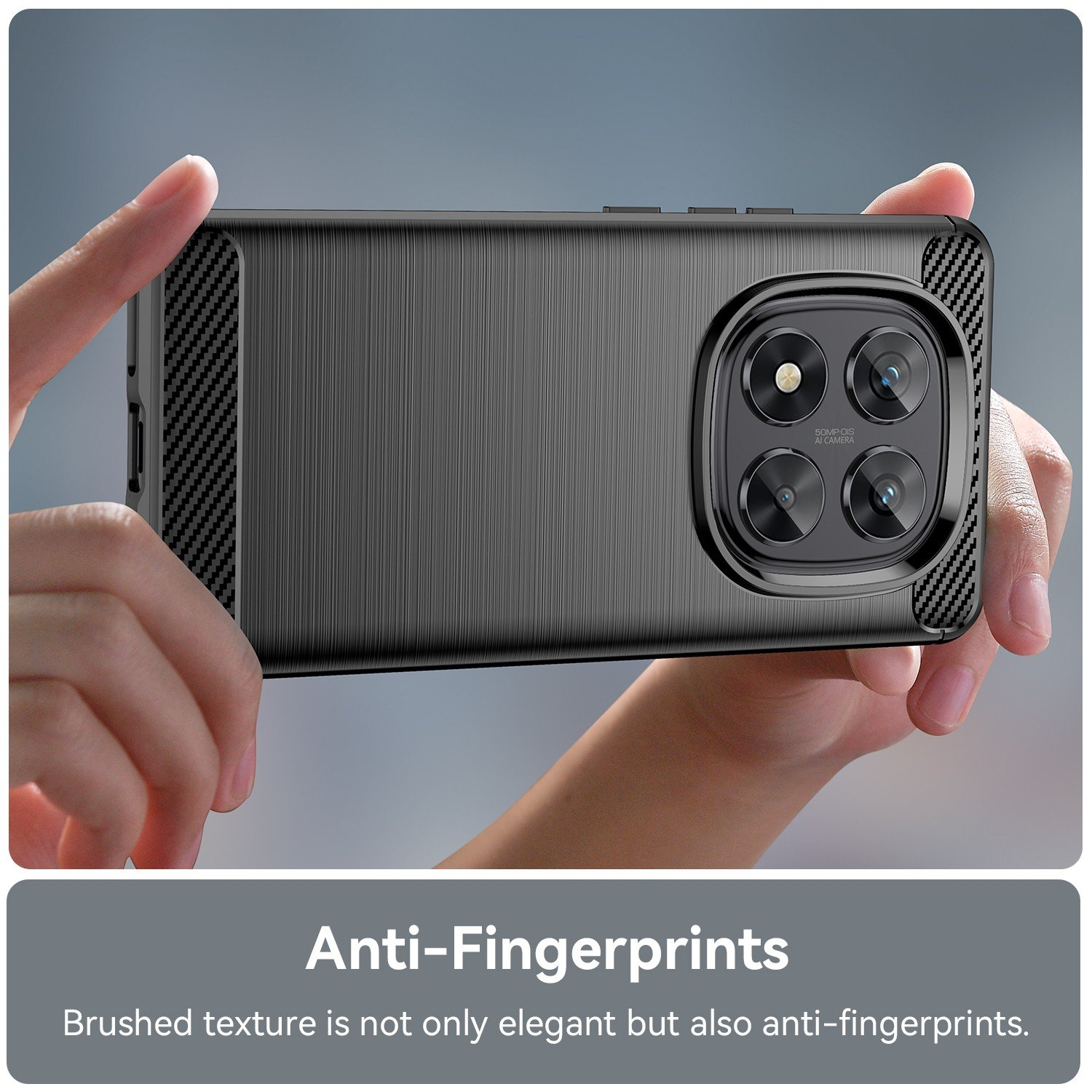 Manos sosteniendo una funda de teléfono con parte trasera texturizada y lentes de cámara. El texto dice "Anti-Huellas dactilares".