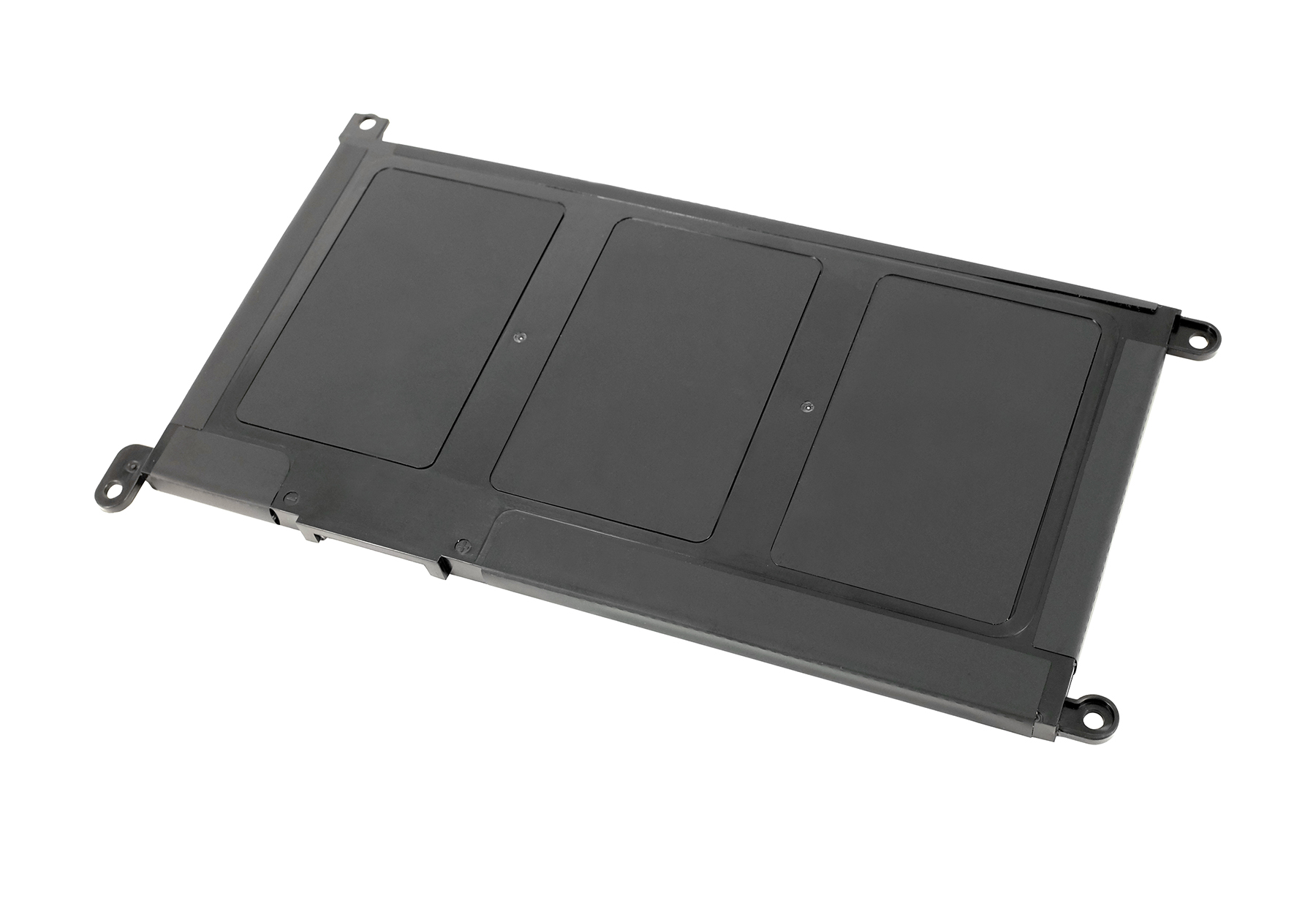 Ein schwarzes Laptop-Akkugehäuse liegt auf weißem Hintergrund. Es hat drei rechteckige Abschnitte und mehrere Schraubenlöcher.