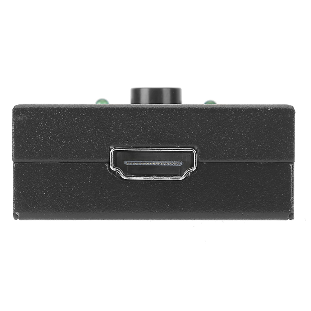 Ein schwarzes rechteckiges Gerät mit einem silbernen HDMI-Anschluss an der Vorderseite. Es hat einen schwarzen zylindrischen Knopf oben und grüne Lichter.
