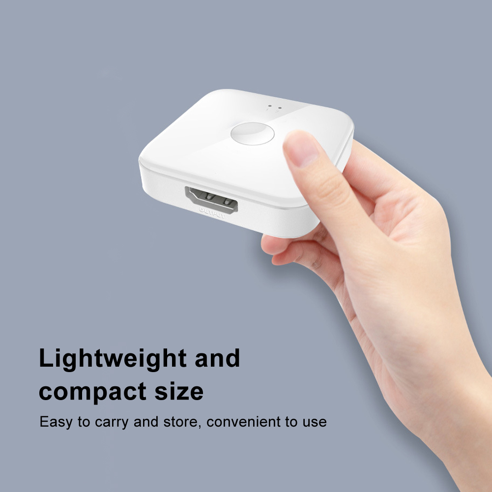 Eine Hand hält ein weißes quadratisches Gerät mit einem HDMI-Anschluss. Darunter steht: 'Leicht und kompakt'.