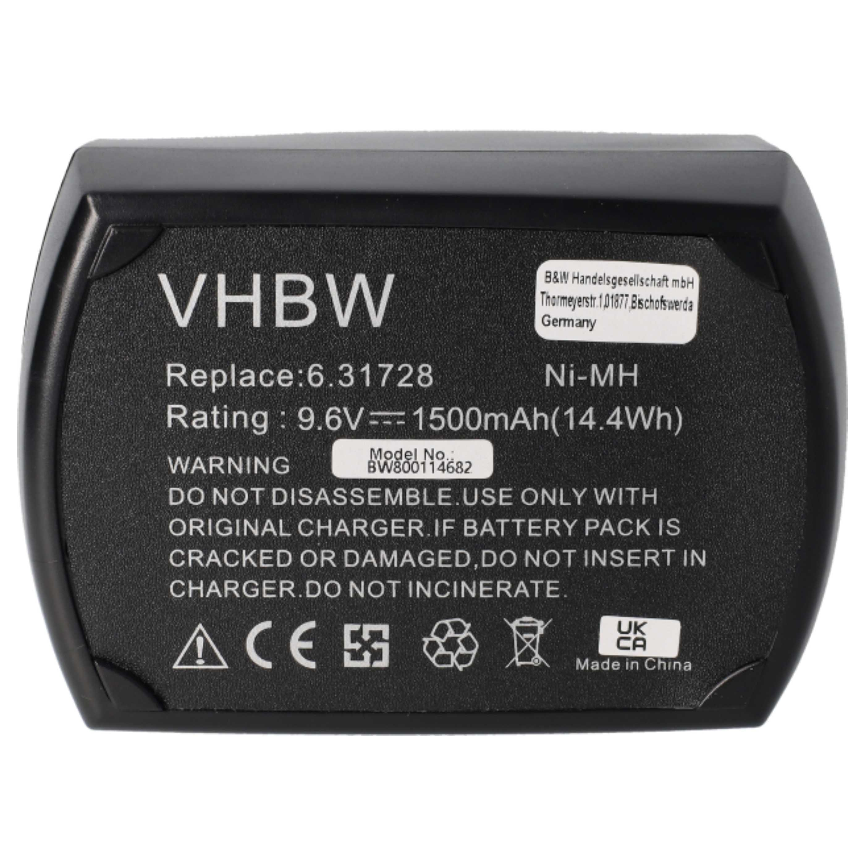 Ein schwarzer Akku mit weißem Text: VHBW, Replace, Rating und Warnungen. Er hat ein UK/CA-Zeichen und Made in China.