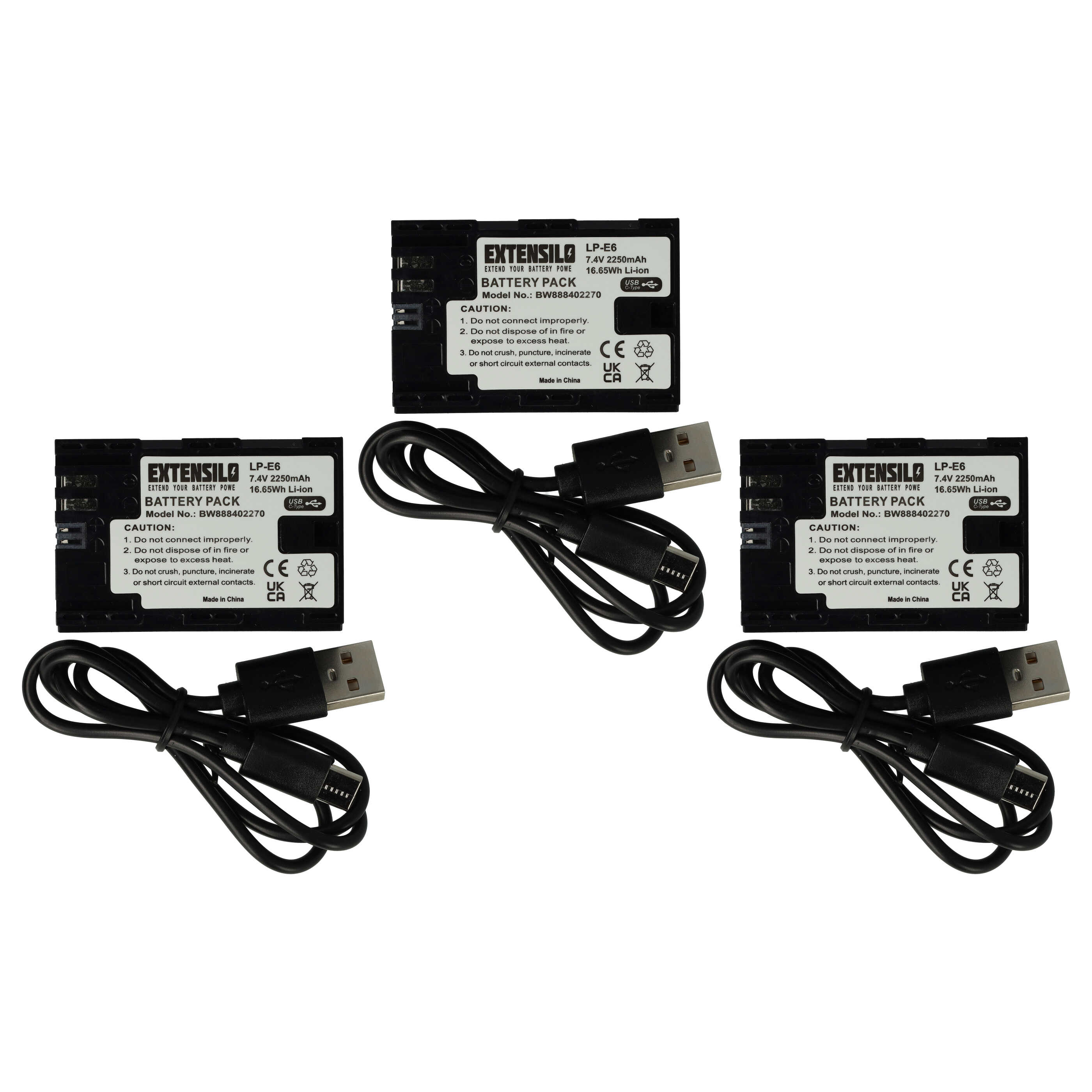 Drei schwarze Akkus mit USB-Kabeln. Jedes Paket ist mit Produktinformationen und Warnhinweisen versehen.