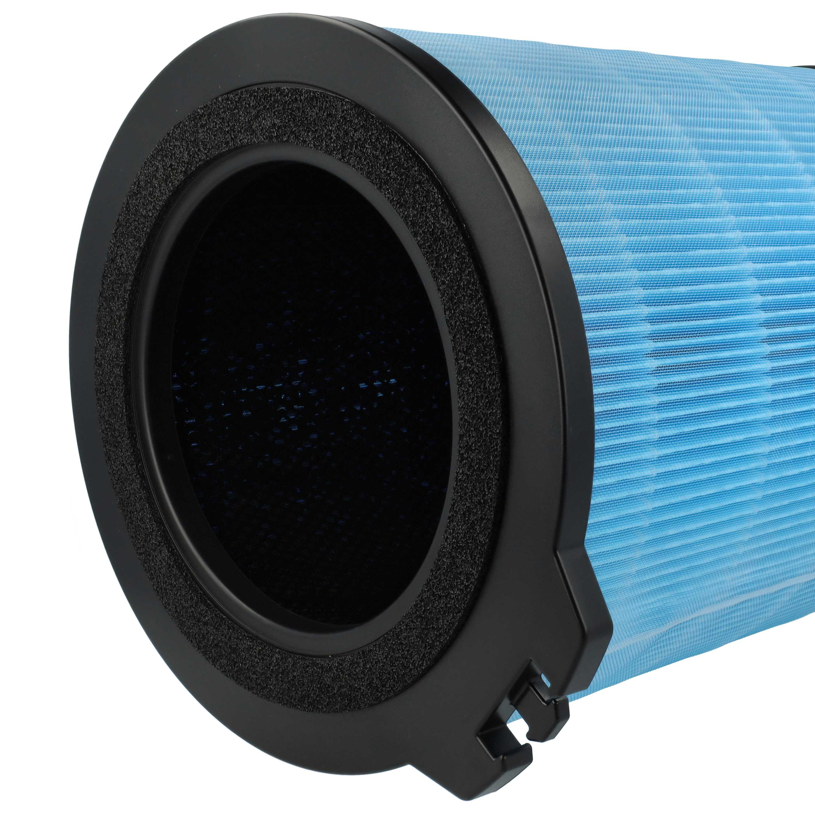 Nahaufnahme eines Luftfilters. Er hat einen schwarzen Rahmen, einen blauen Filter und ein schwammartiges Material.
