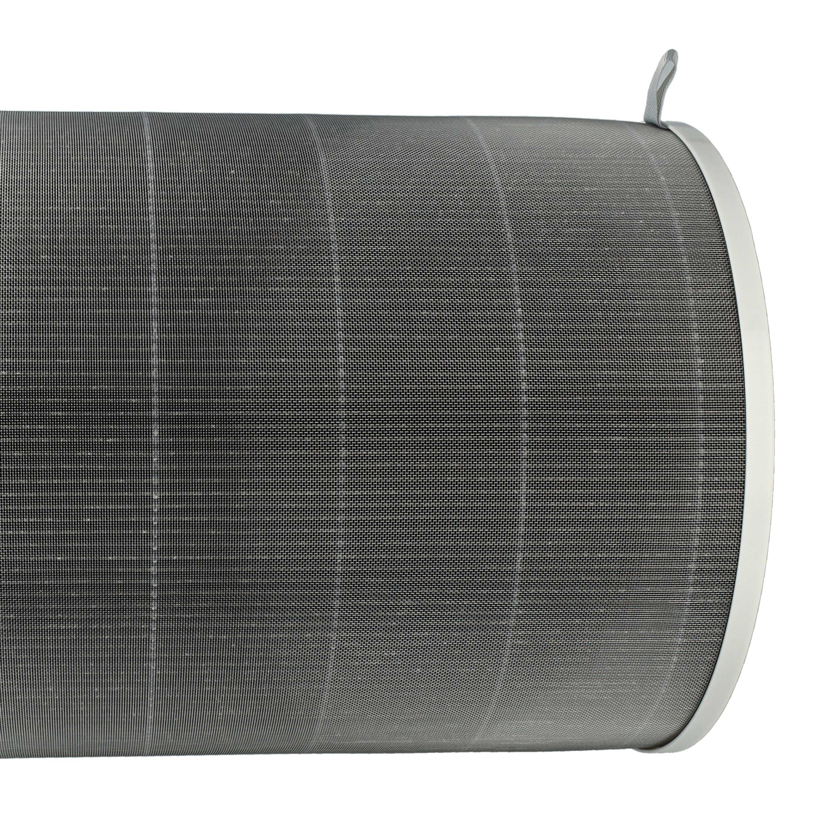 Ein zylindrischer Metallgitterfilter mit weißem Rand und kleiner Schlaufe oben vor weißem Hintergrund.
