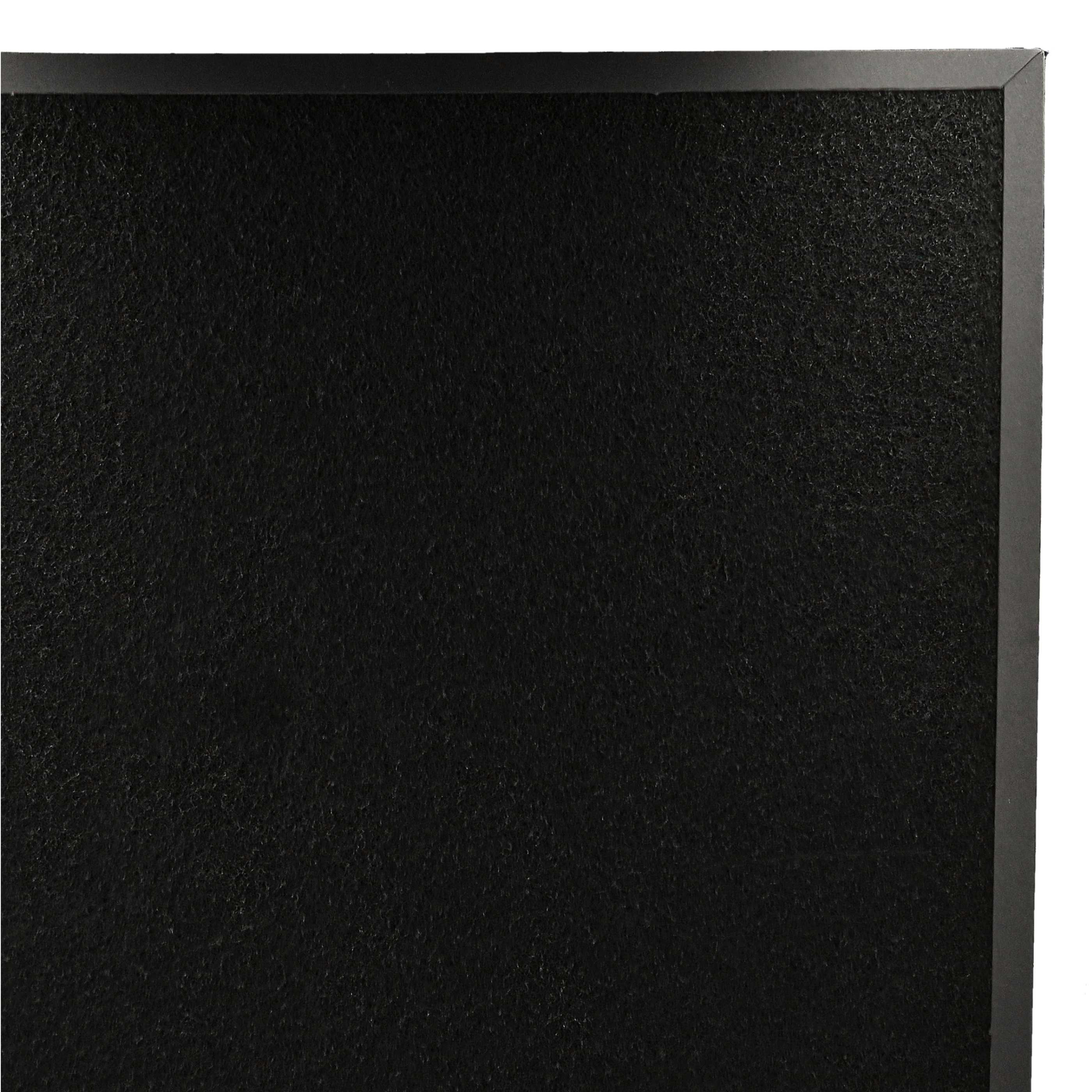 Nahaufnahme zeigt eine schwarze, strukturierte Oberfläche mit dunkelgrauem Rand und weißem Hintergrund rechts.