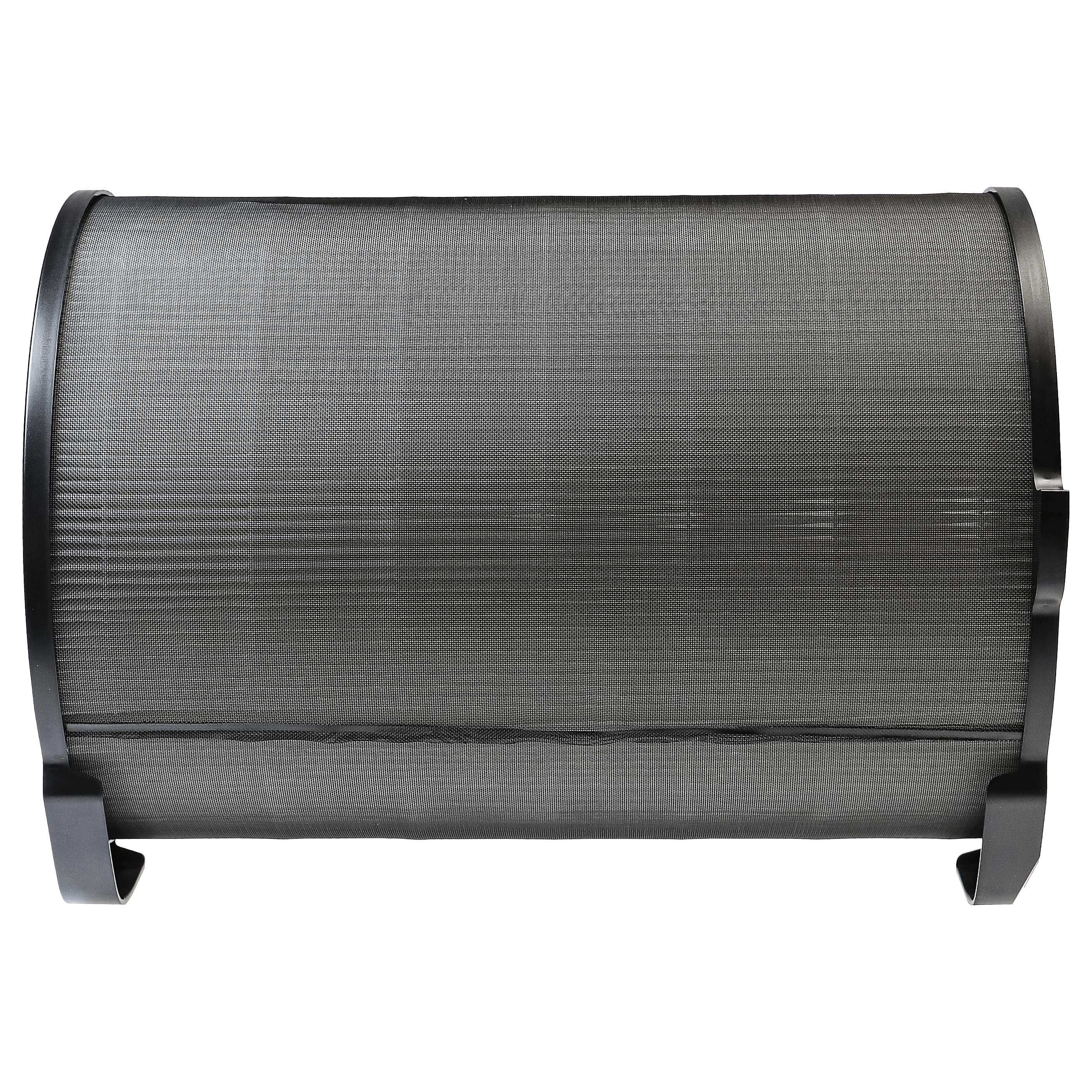 Ein schwarzer Netzfilter mit schwarzem Metallrahmen, isoliert auf weißem Hintergrund.